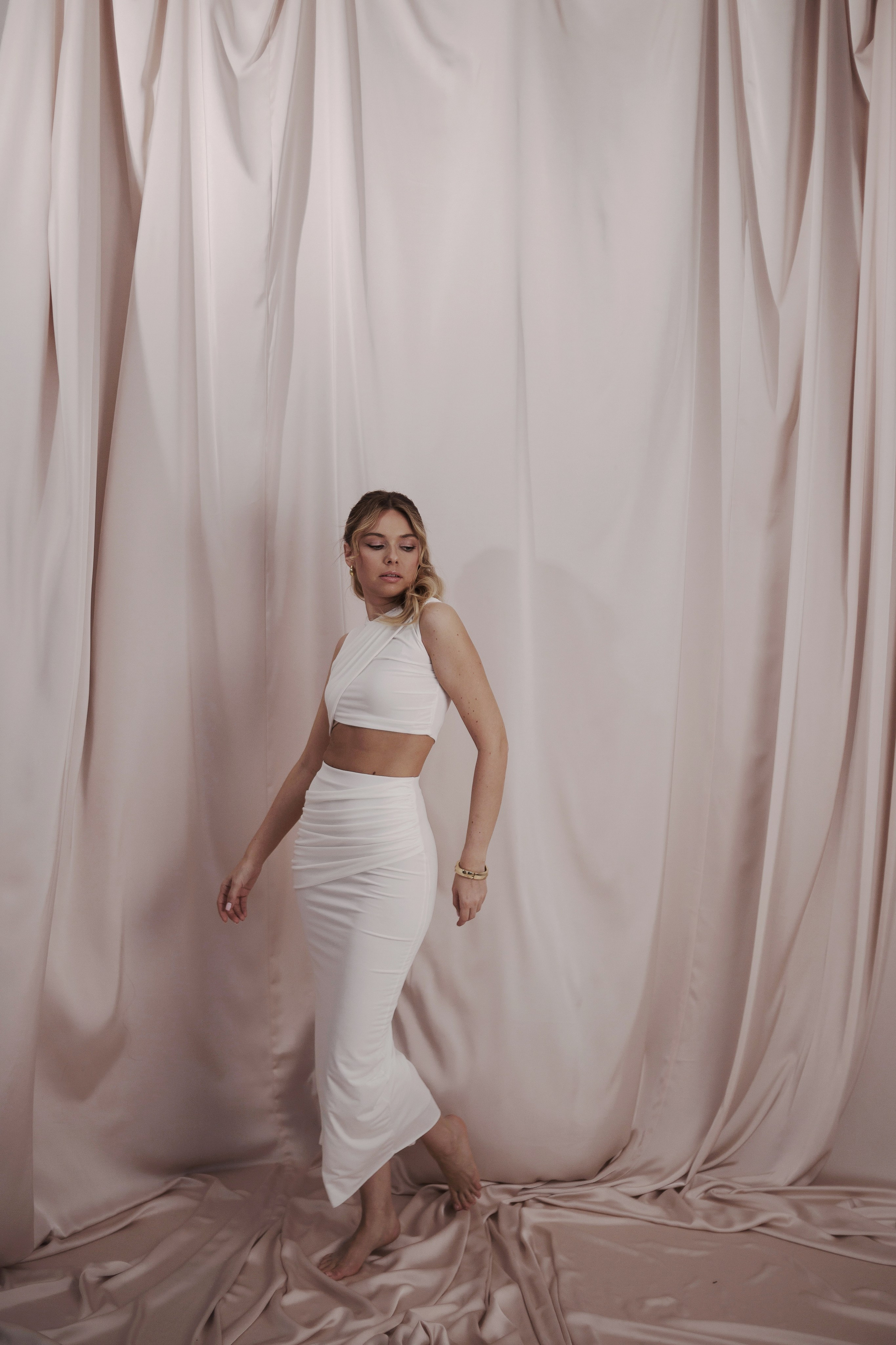 Md: @lovexxxxMuah: @mari.bulatovaOrg: @creative_photodayLoc: @daily_photostudio