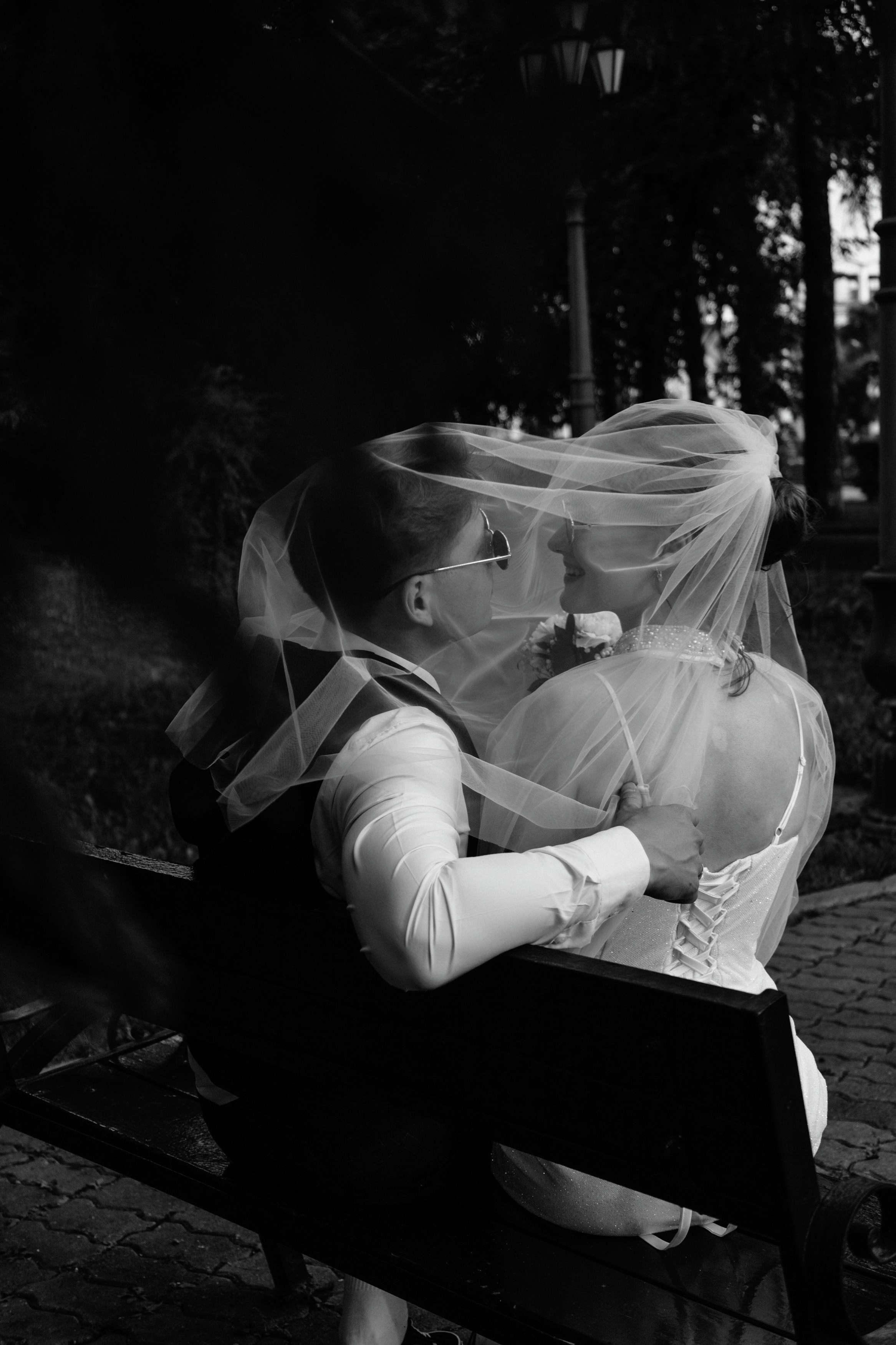 Владислав и Юлия Вечерняя прогулка по городу. Свадебный Фотограф в Иркутске Екатерина Елисеева