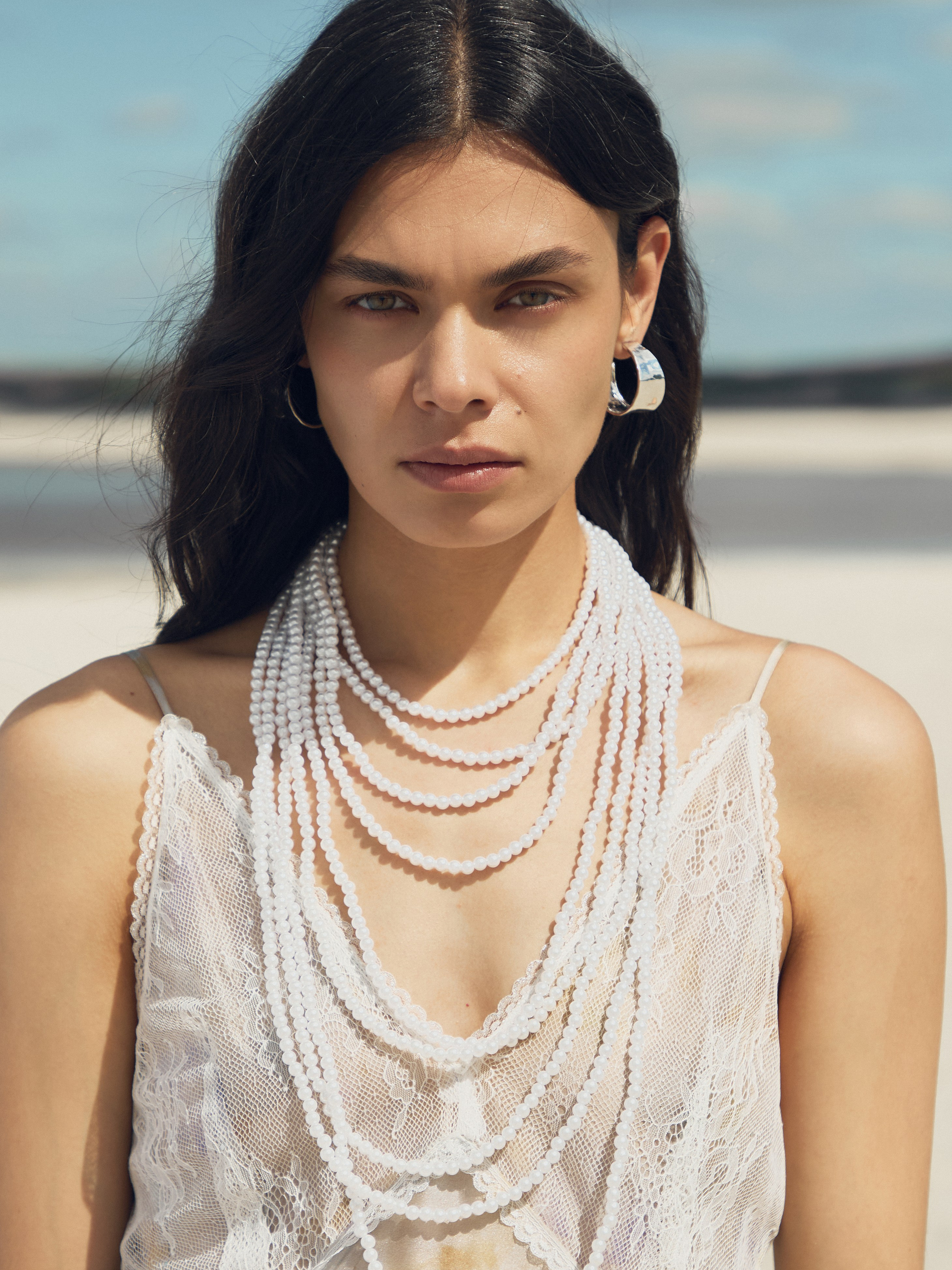 Арт-fashion фотосъёмка «Пески – pt. 2» от Полины Юриной: эстетика песчаных текстур, стиль и вдохновение для брендов и портфолио. Юрина Полина, фотограф из Екатеринбурга