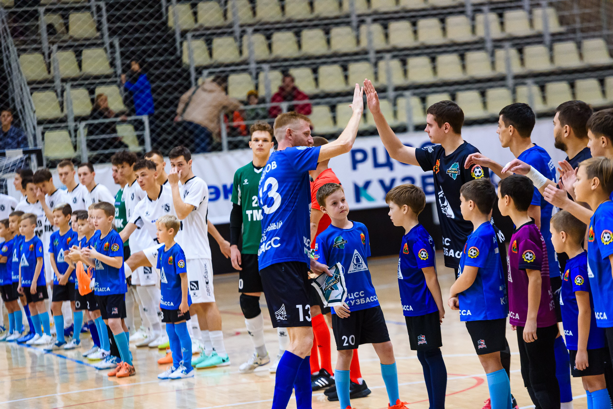 Высшая лига по футзалу — Сезон 2024-2025 — 2ой тур. Репортажный фотограф в Кемерово