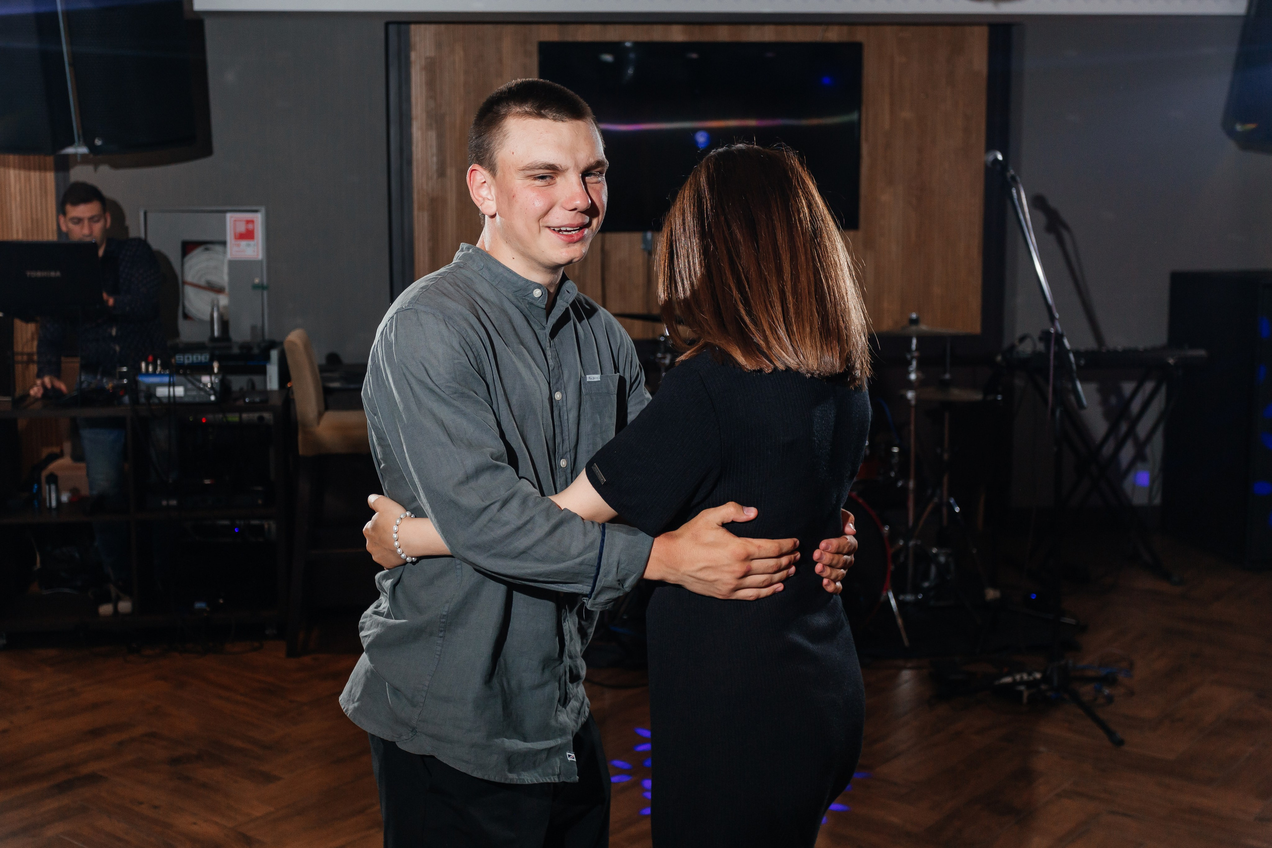 Выпускной 11 «А». Школа № 42. Свадебный фотограф в Краснодаре Николай Крауз