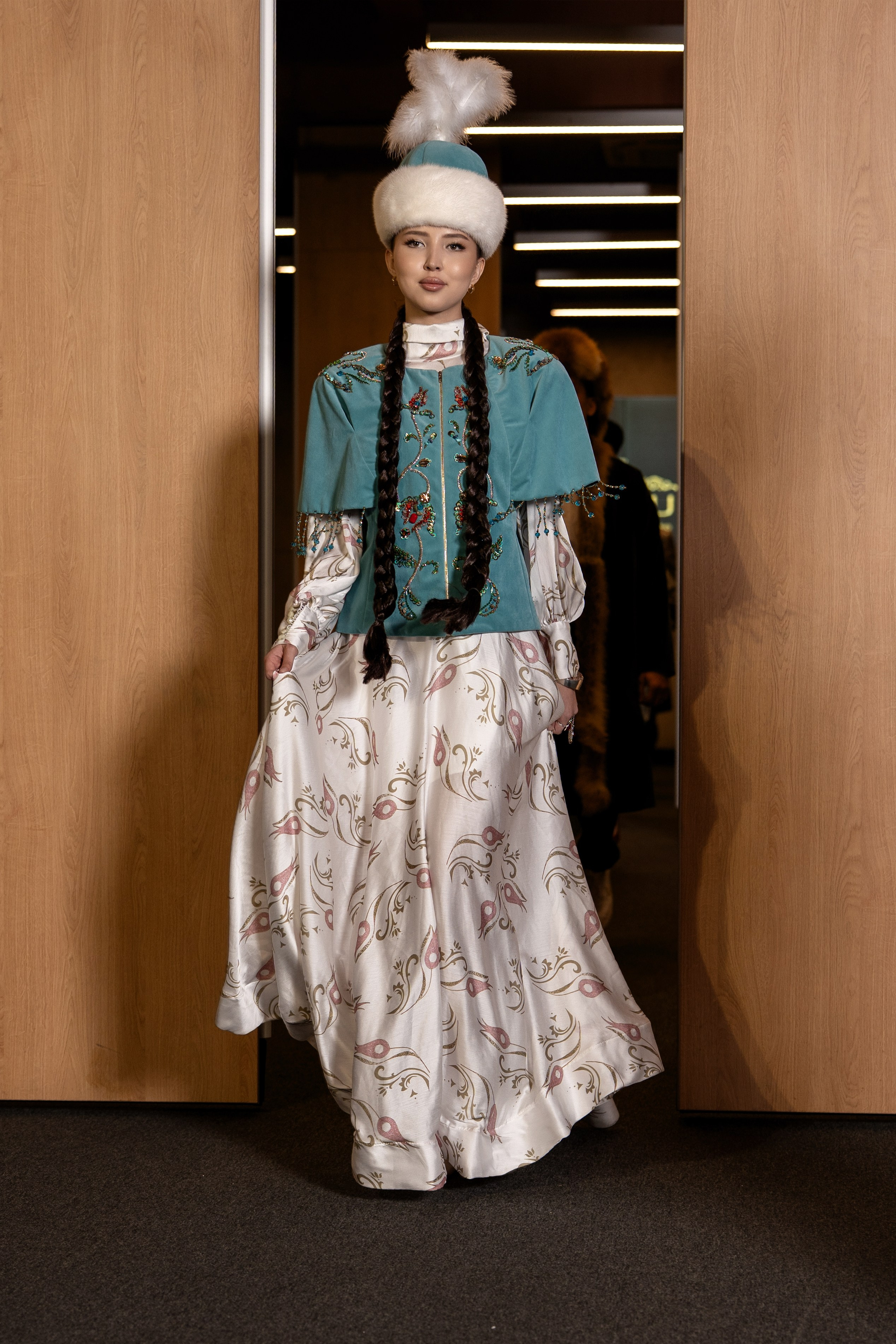 Brand Gulnur Atelier. Сайт Алматинского НЮ АРТ, будуар и фэшн фотографа Дениса Карпенко