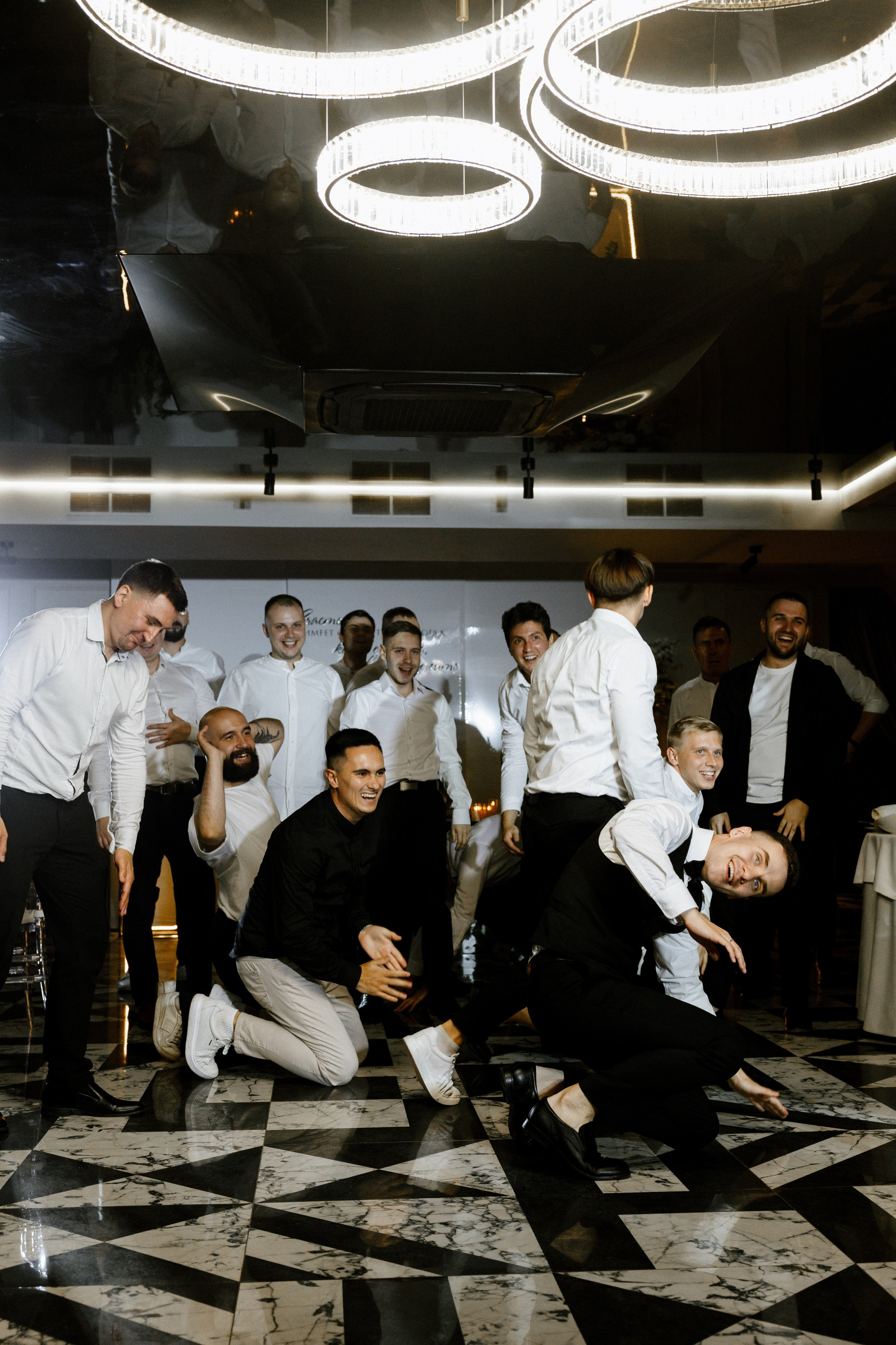 Артур и Лена. Зал Мечты. Свадебный фотограф Балчугова Мария Екатеринбург