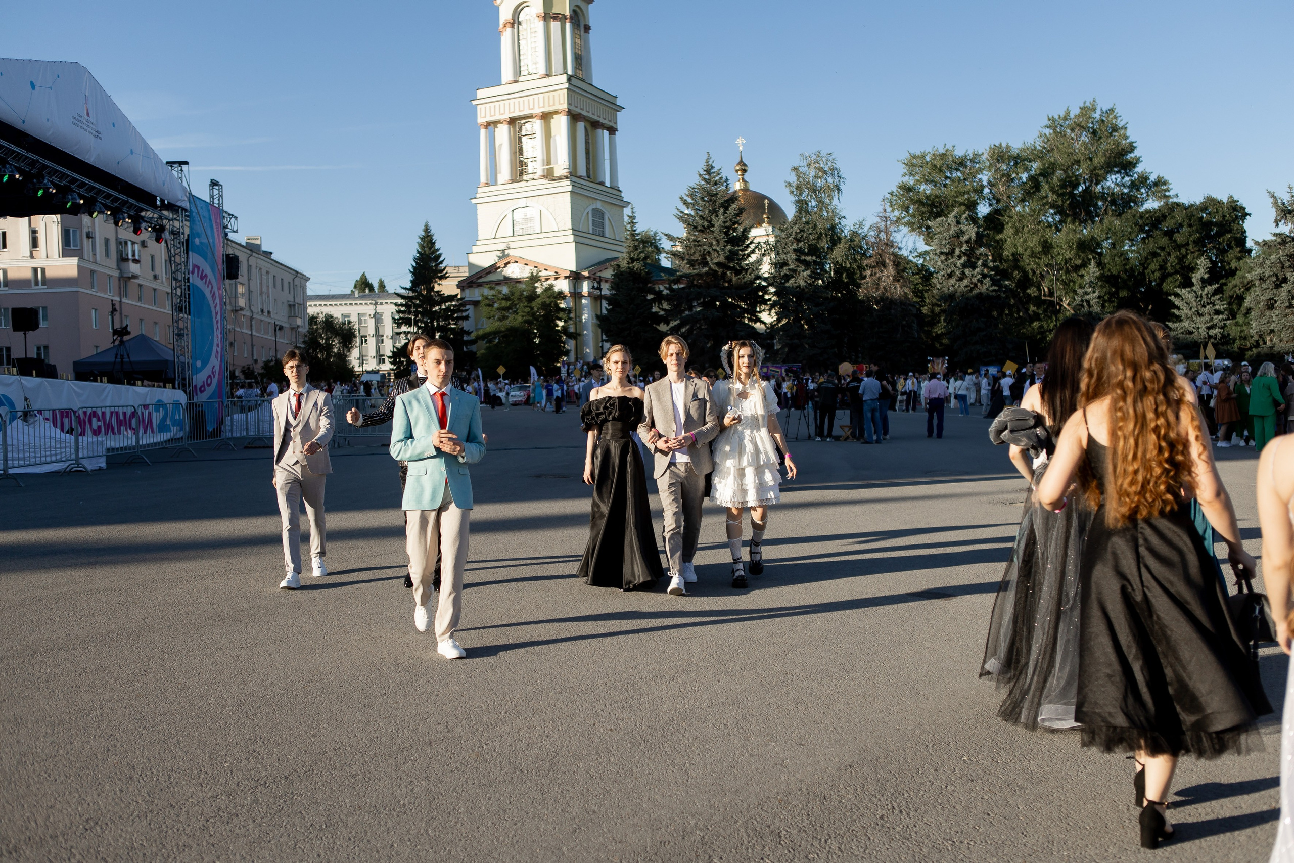 Выпускной Гимназия 12 2024 г. Свадебный и портретный Фотограф в Липецке Дмитрий Котюков