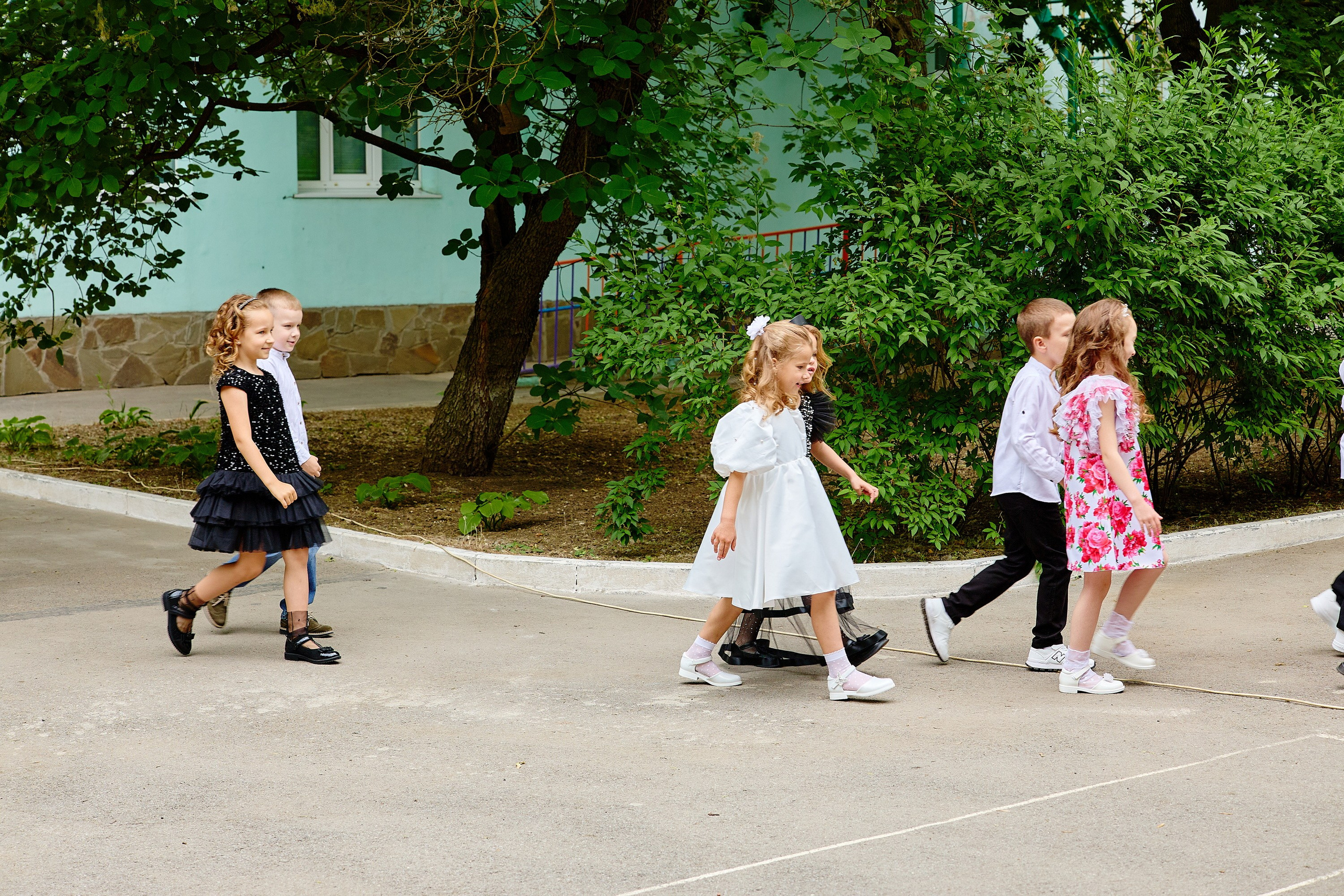 Выпускной 45 сад. Фотограф Выпускные альбомы Таганрог Сергей Коробченко