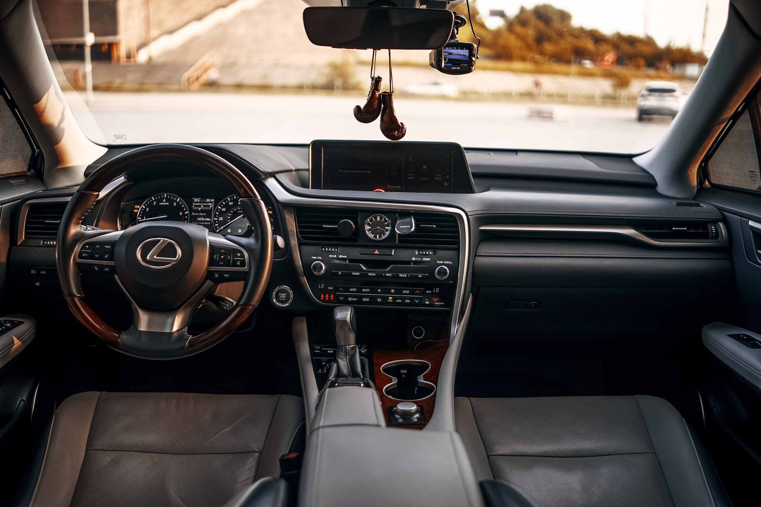 LEXUS RX. Фотограф в Новосибирске Владислав Унтерберг