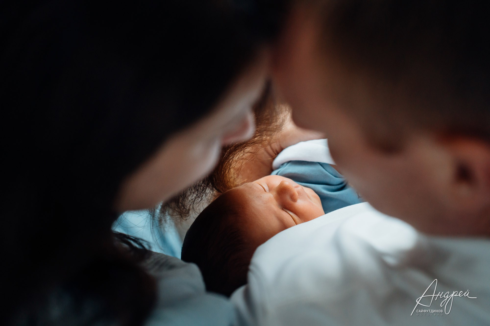 Фотосессия в день выписки из роддома. Свадебный и семейный фотограф в Ростове-на-Дону. Андрей Сайфутдинов