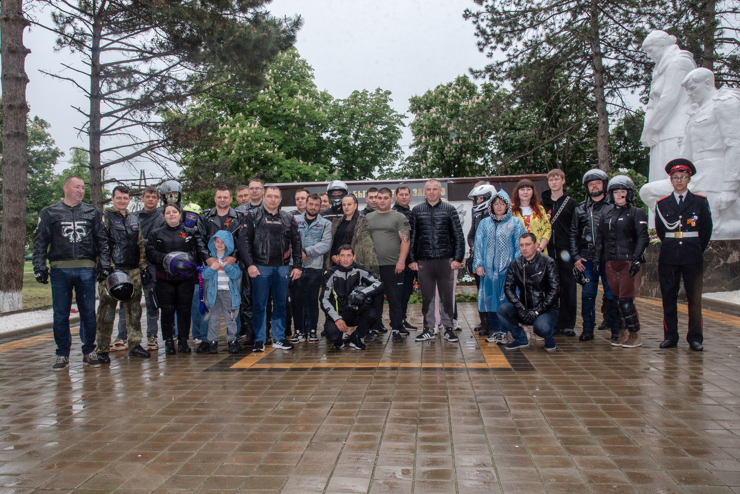 Репортаж для СМИ_9мая_п.Агроном (цветокор). Детский и семейный фотограф Краснодар / Сочи Сергеева Олеся