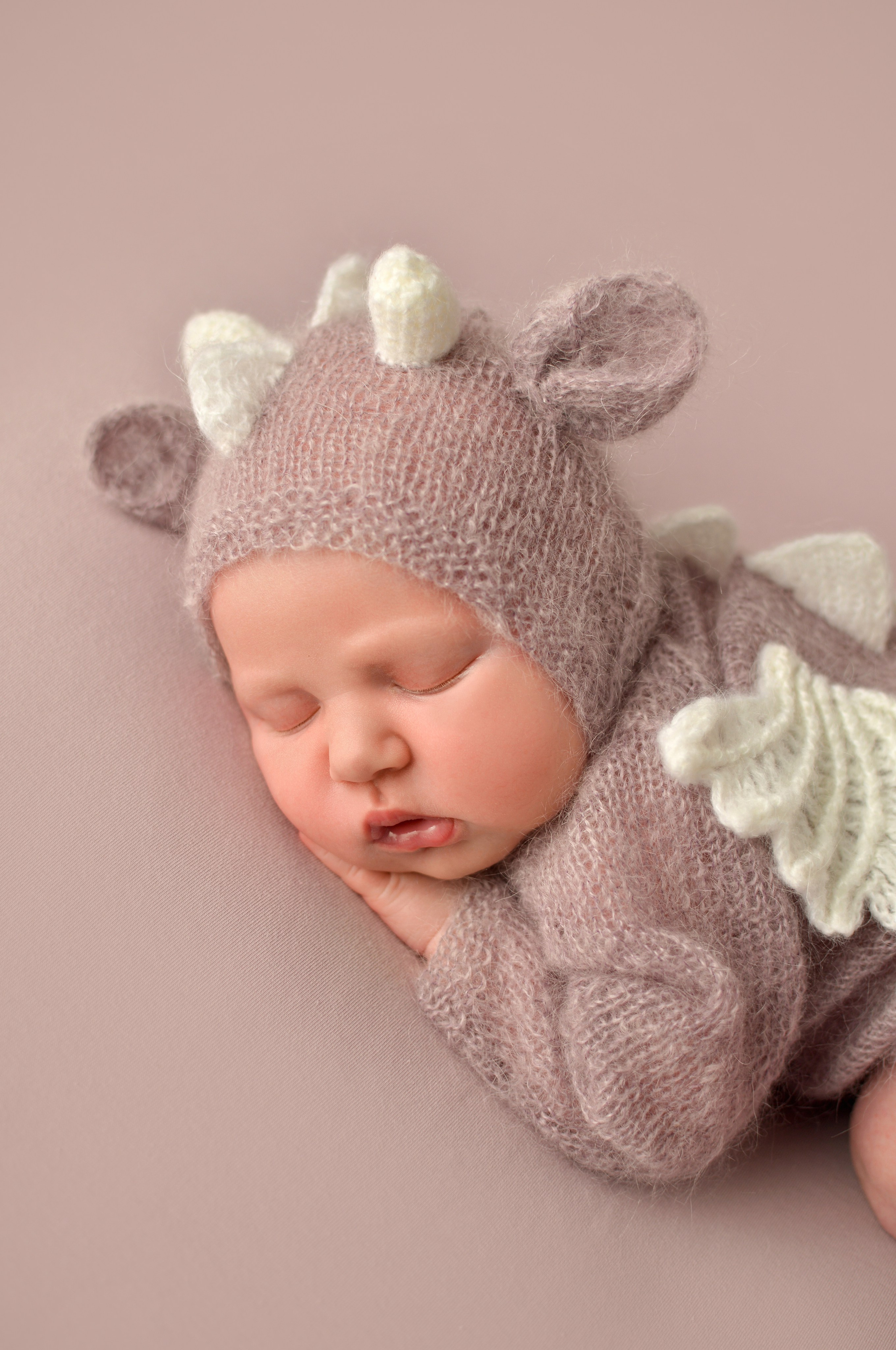 Фотосессия новорожденных Краснодар. Фотограф новорожденных Краснодар Малышенко Надежда