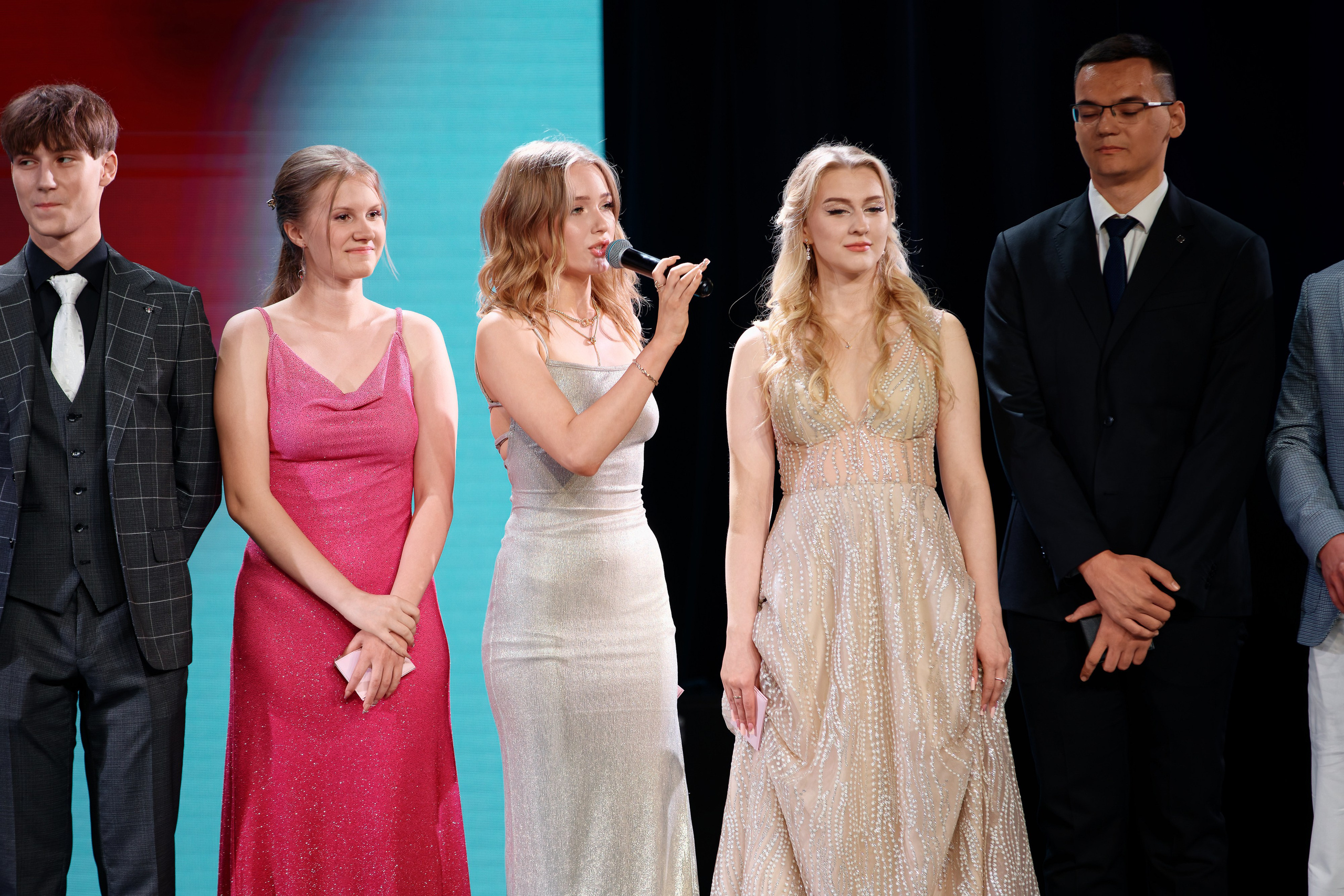 Выпускной школы 56 11Б. Семейный фотограф — Макс Белогрудов