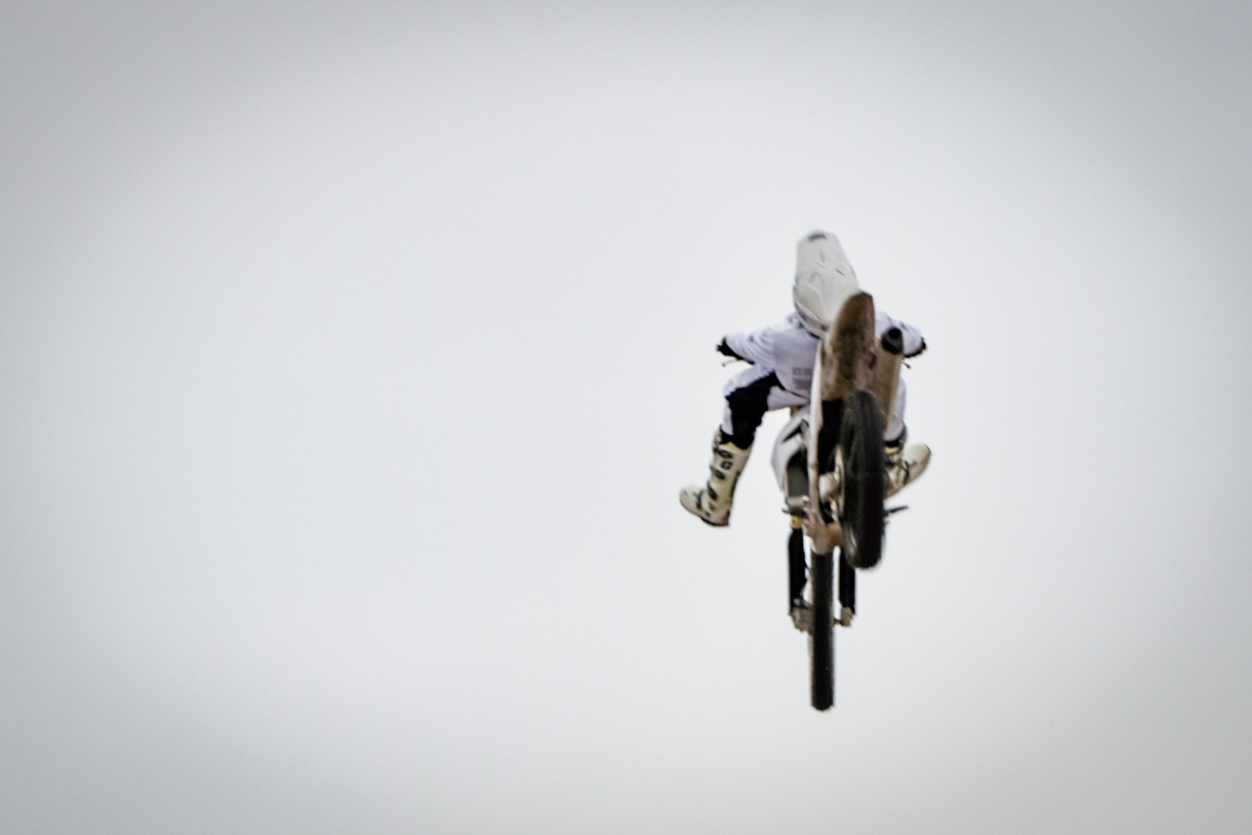 Мото-фристайл около Ледового — 06.01.2025. AlexFecto — галереи фотографий