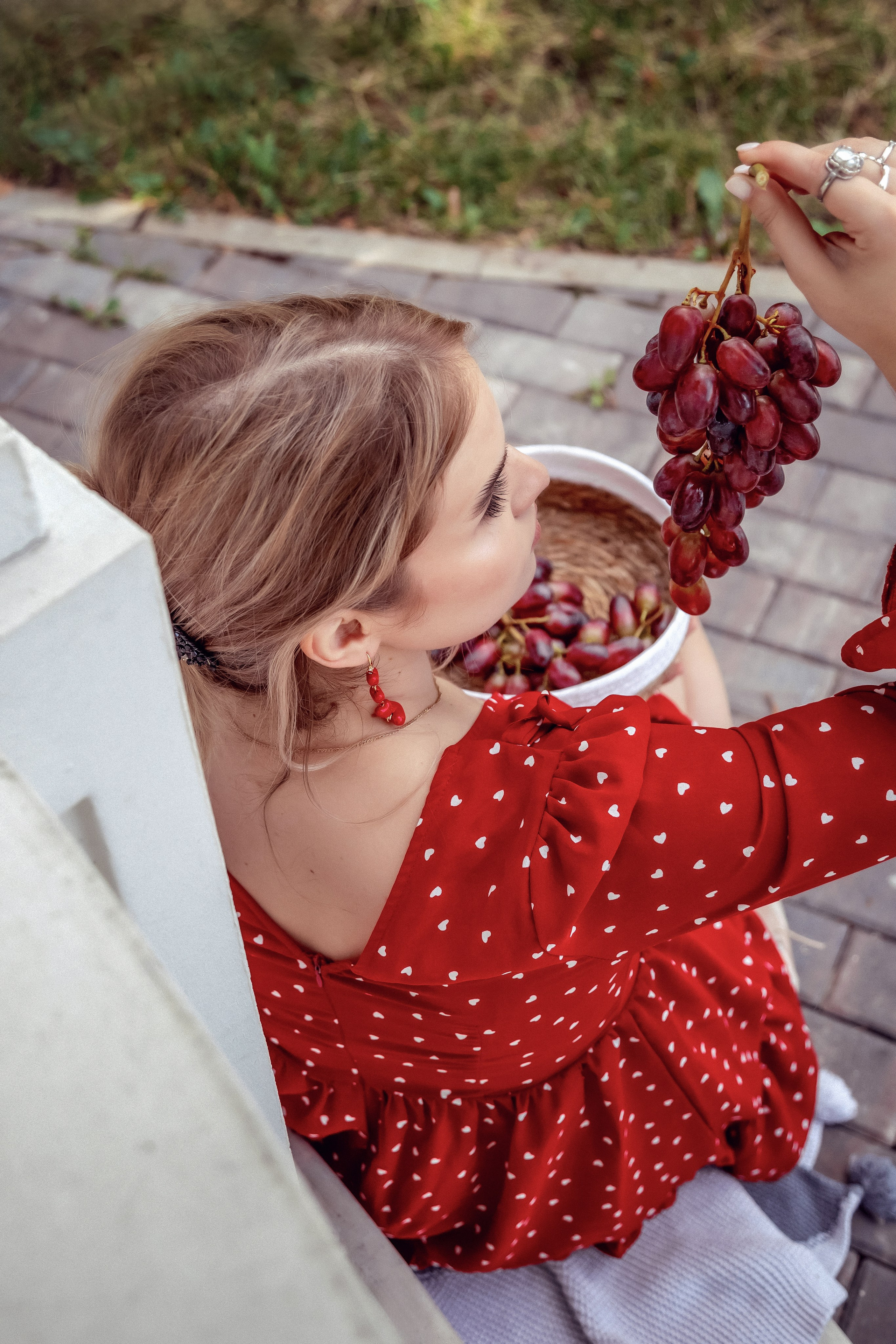 Фотопроект «Девушка с виноградом». Фотограф Алина Лебедь