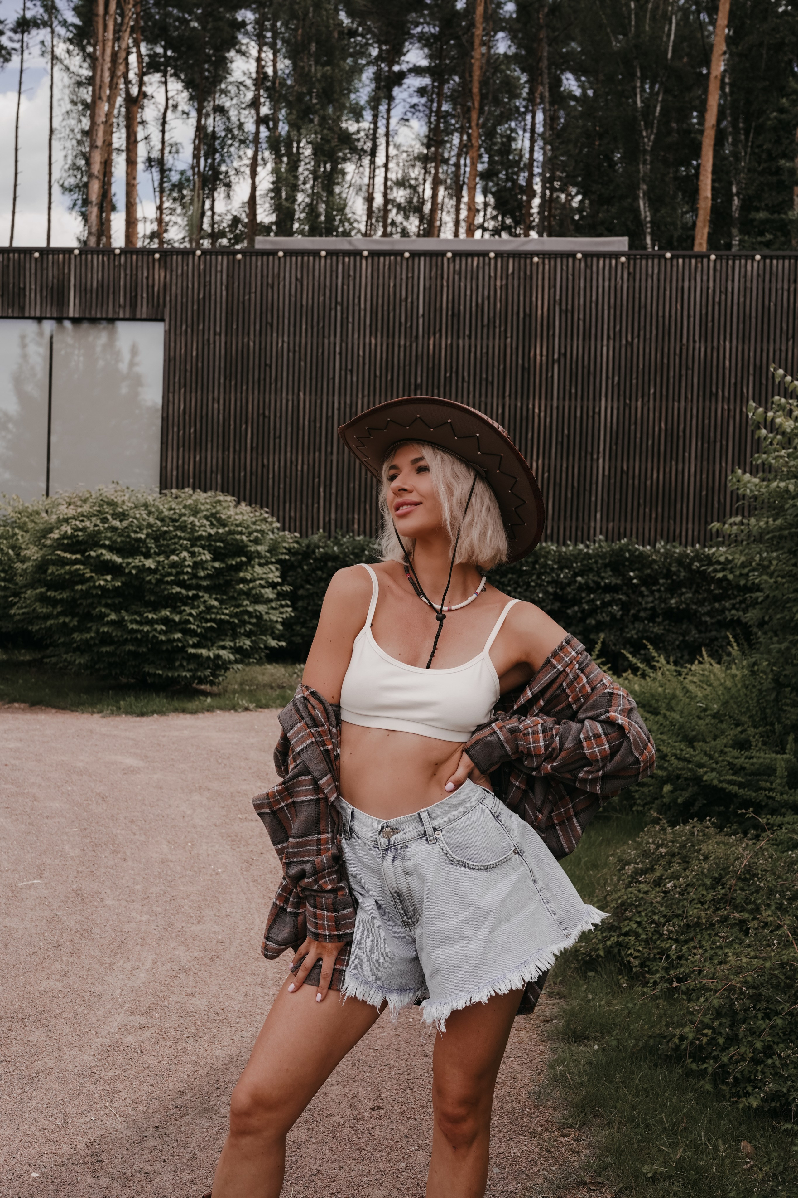 Индивидуальная фотосессия на улице (уличная). Фото и видео съемка