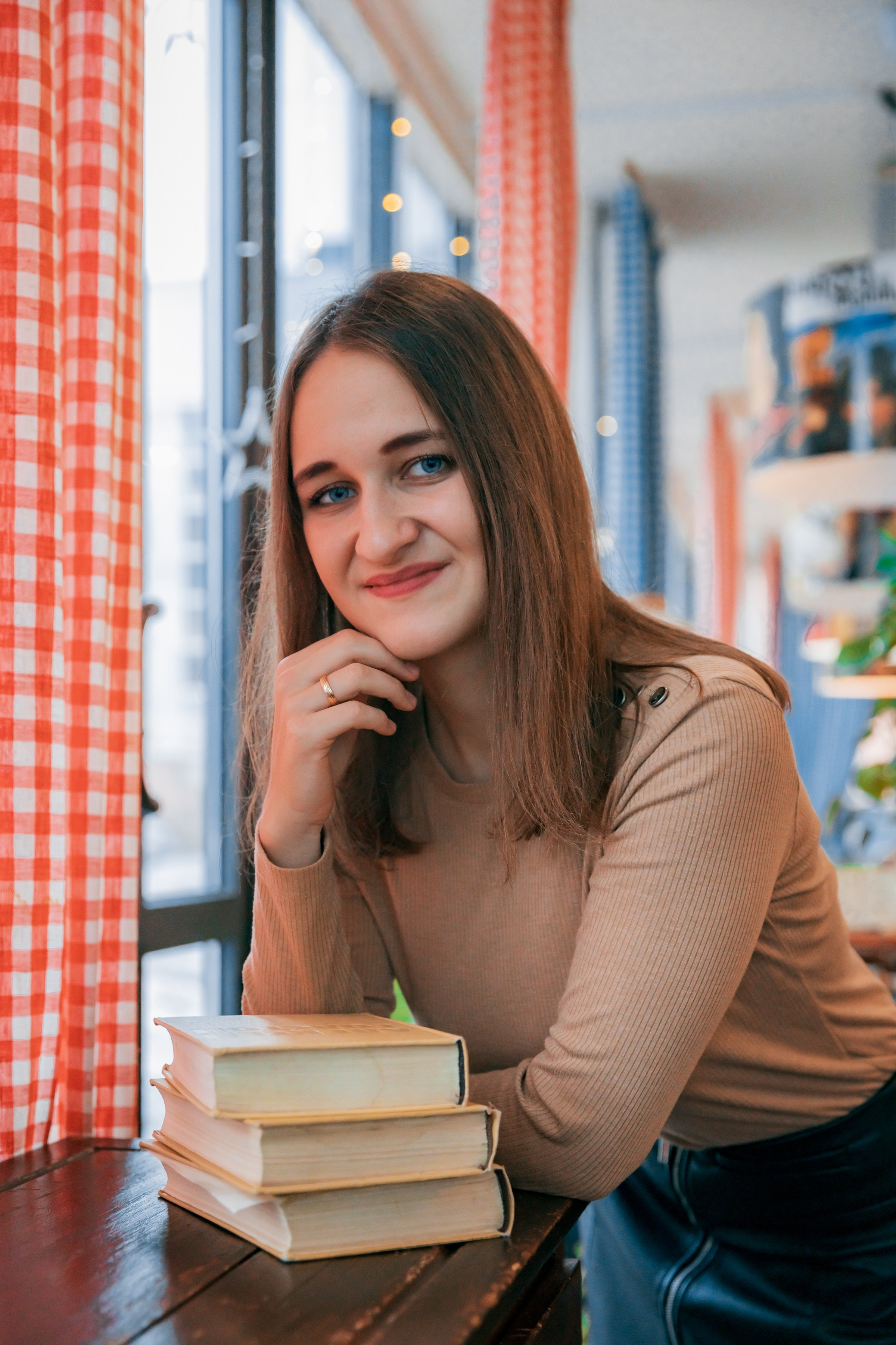 Майя. Интерьеры, Контент, Портреты | Фотограф в Москве Дани Терно