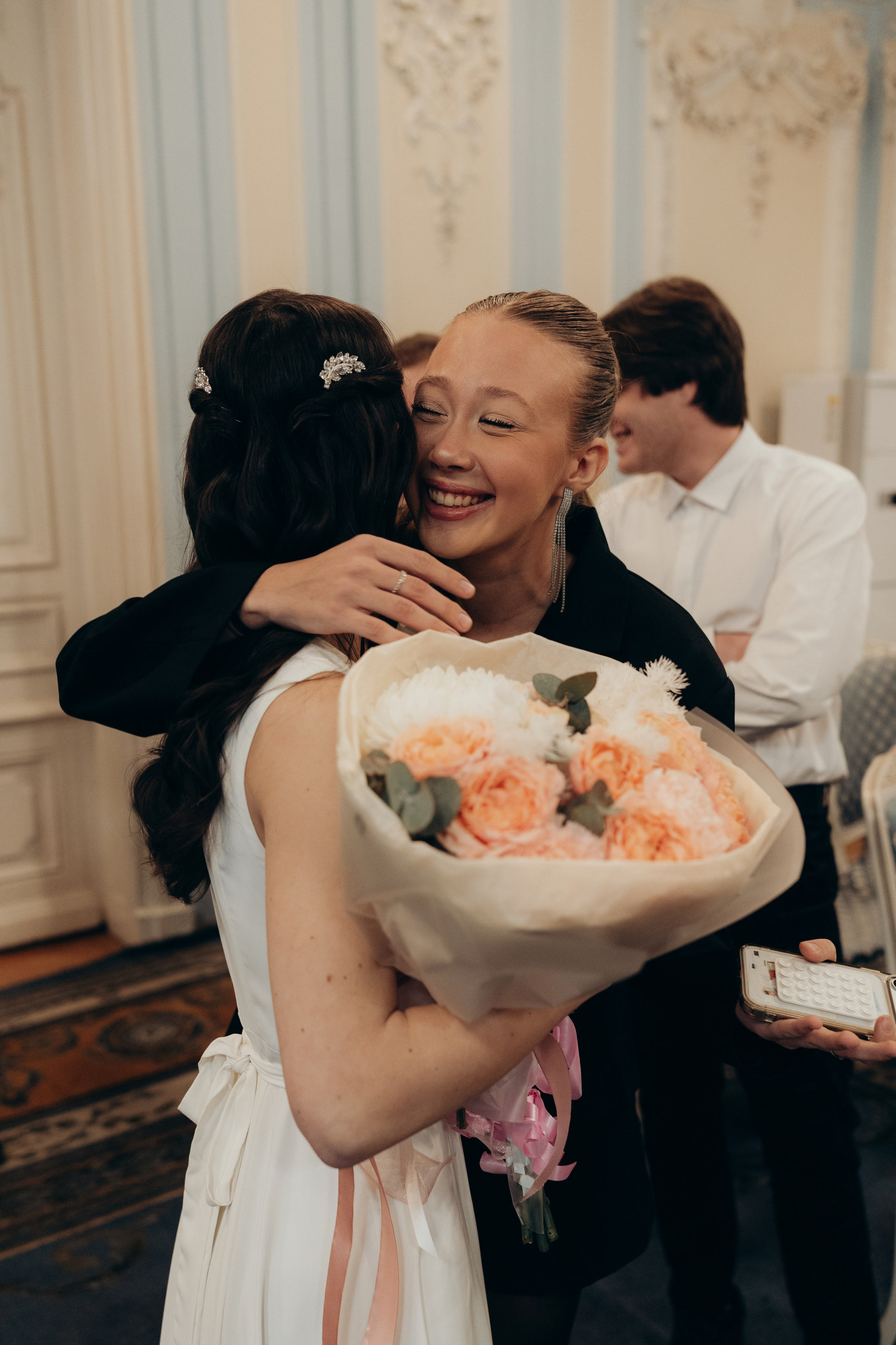 Георгий и Дарья. Hmliber — фотограф и контент-креатор из Петербурга