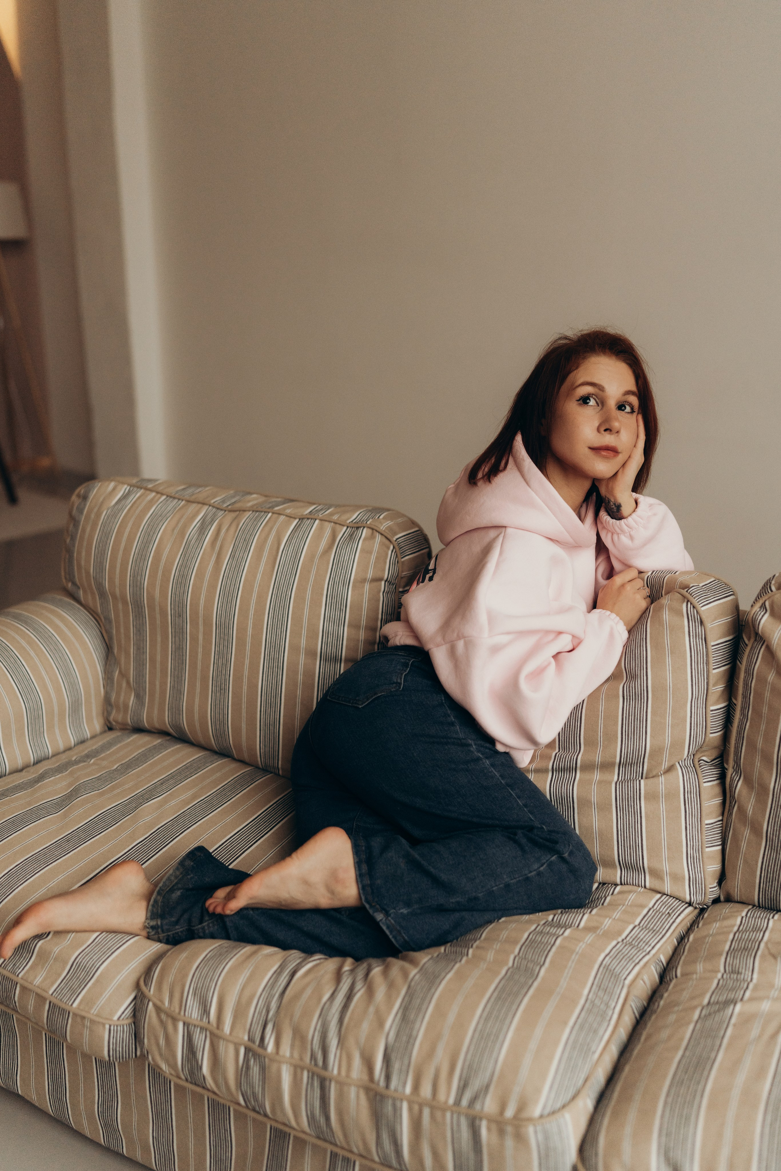 Юлия. Hmliber — фотограф и контент-креатор из Петербурга