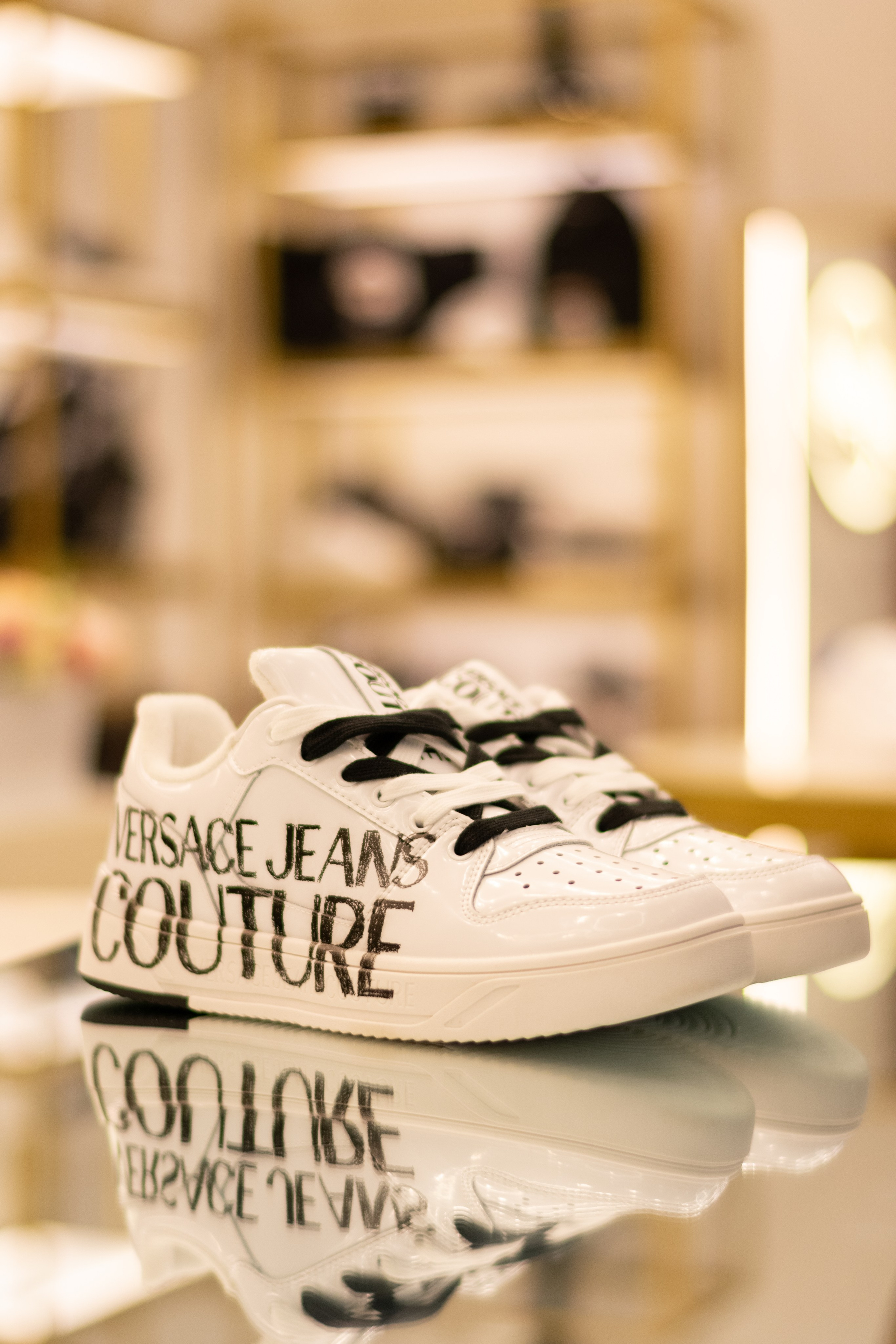 Для организаций. Предметная фотосессия для обувного магазина Capsula. Фотограф/видеограф Богдан Голованов