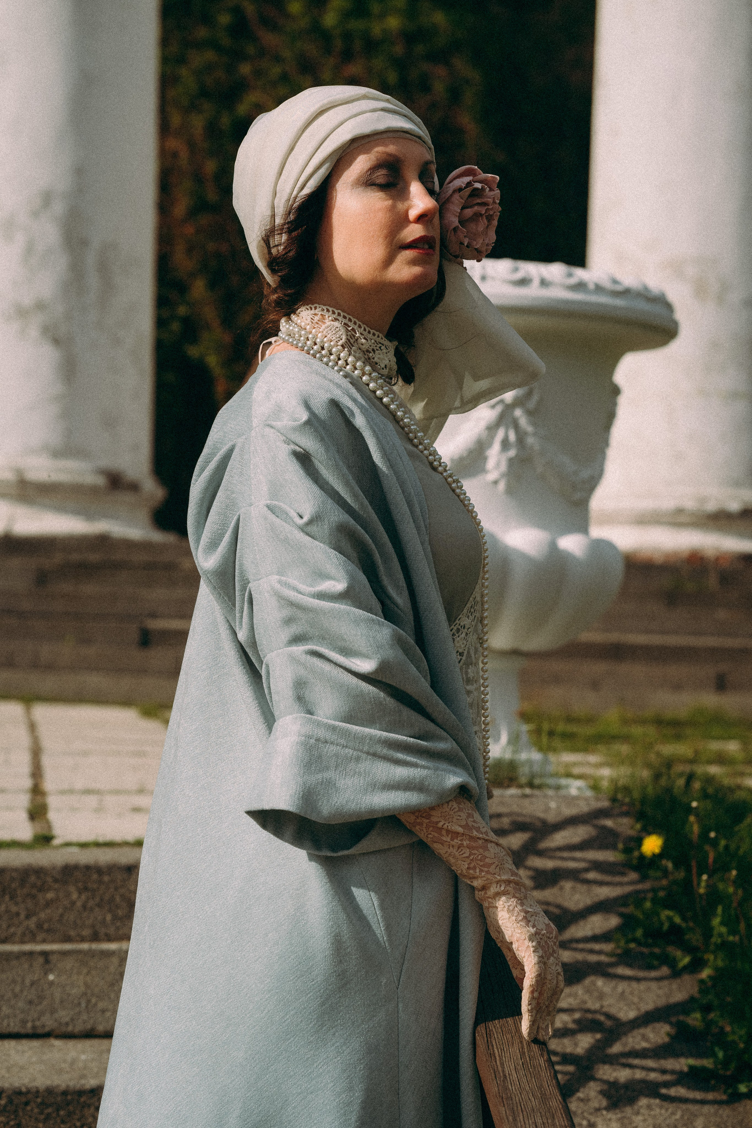 Женский портрет на природе