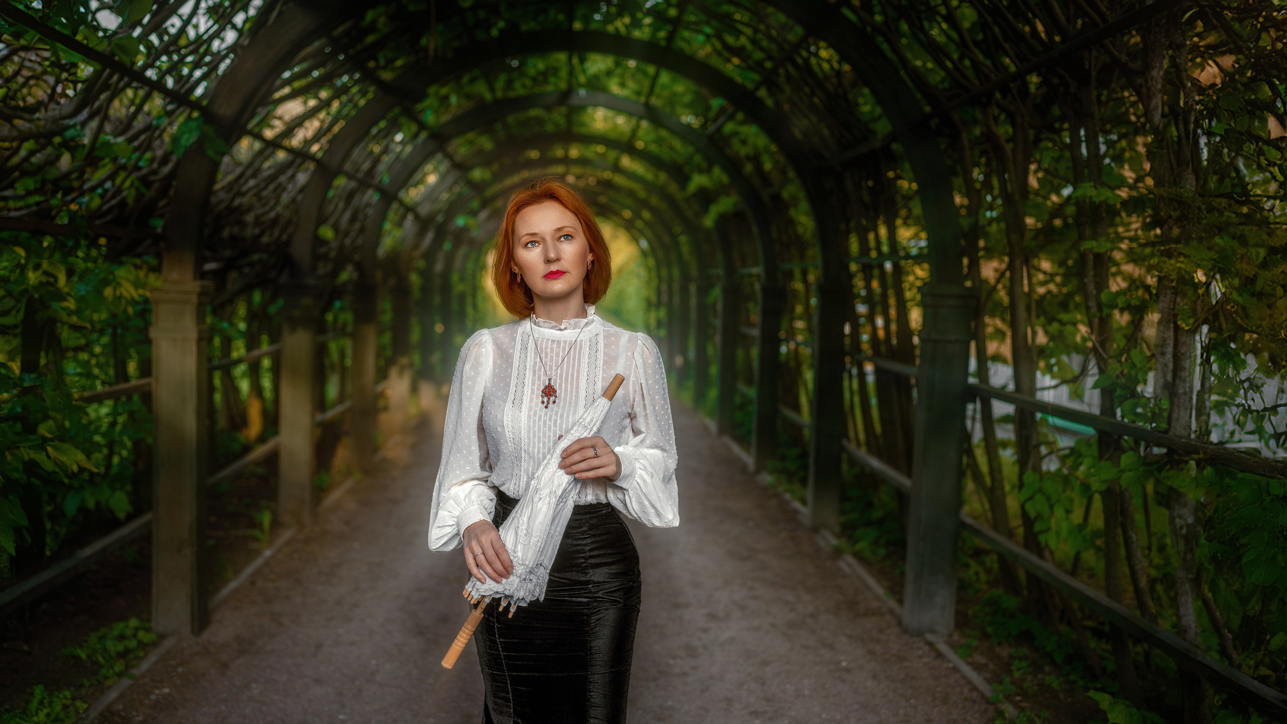 Уличные портреты. Портретный фотограф Юрий Захаров в Москве