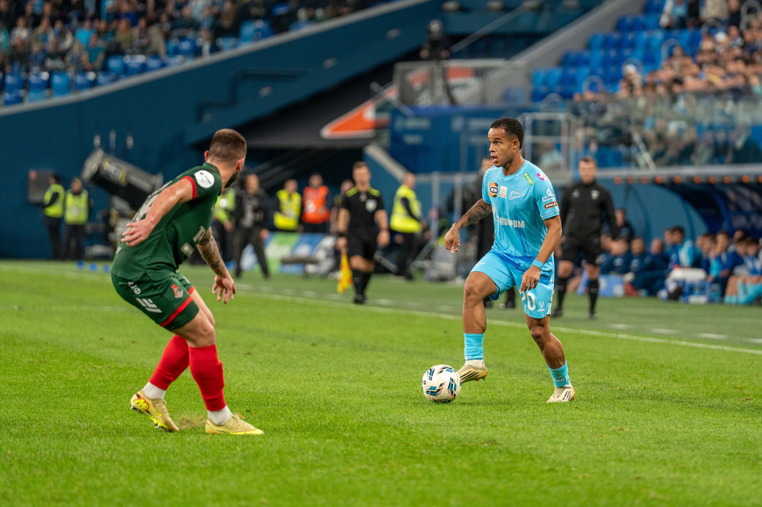 Зенит — Локомотив: фотогалерея 14-го тура РПЛ на Газпром Арене | Антон Гауф. Спортивный фотограф в Санкт-Петербурге | Антон Гауф