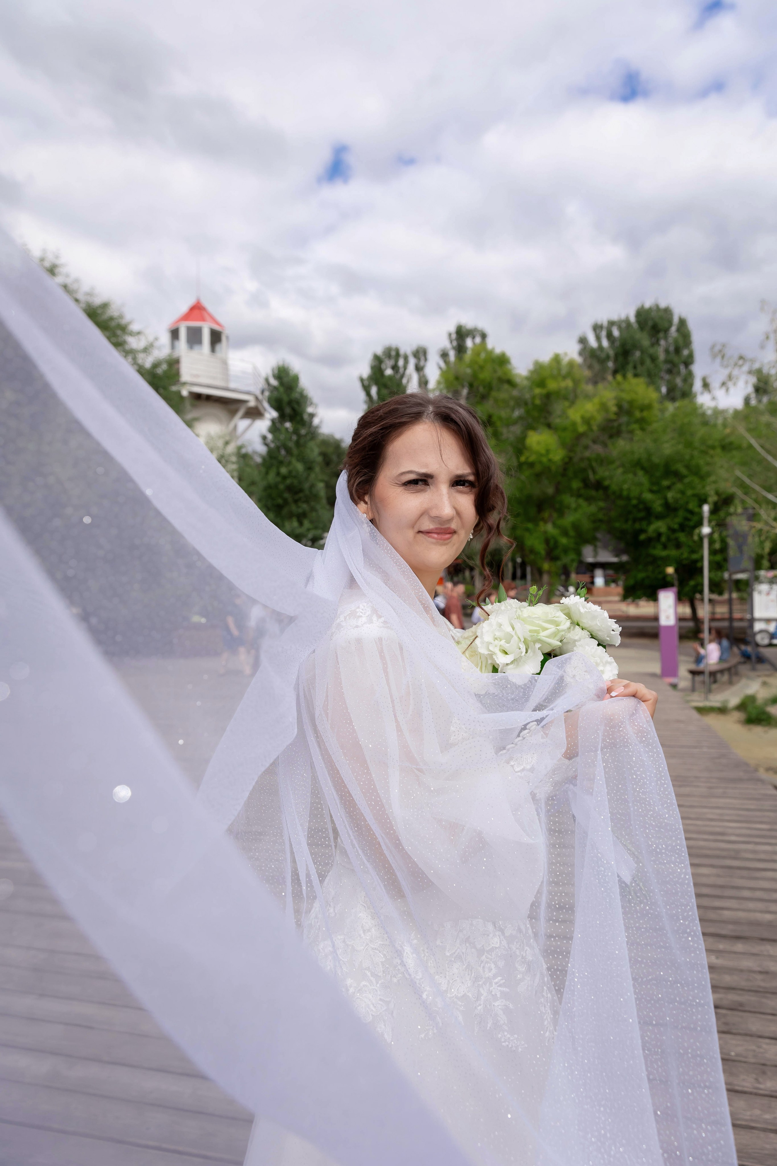 Кристина & Иван часовая прогулка в парке Дельфин. Свадебный семейный фотограф Костырина Светлана