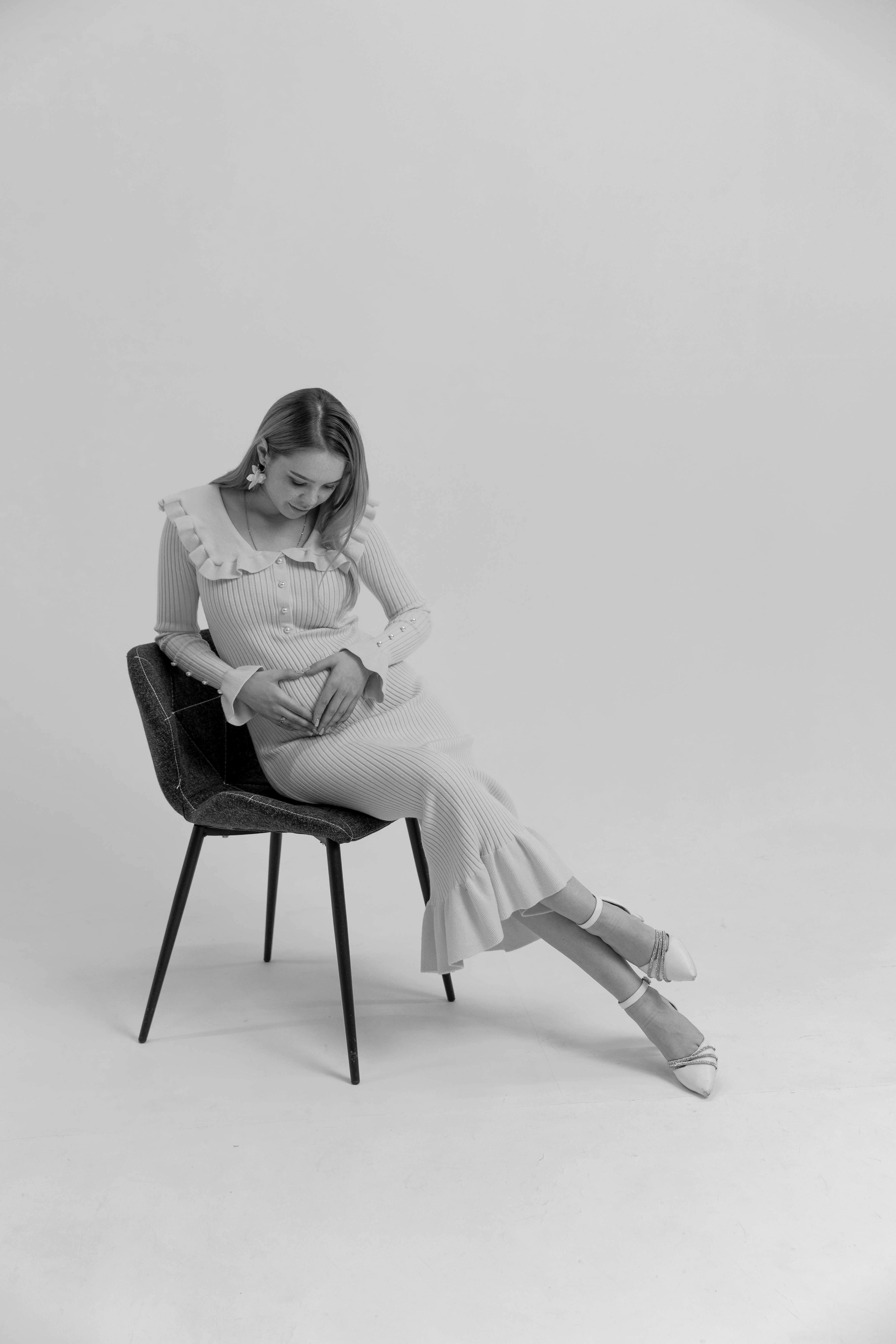 Беременность Марины и Кирилла в фотостудии. Свадебный семейный фотограф Костырина Светлана