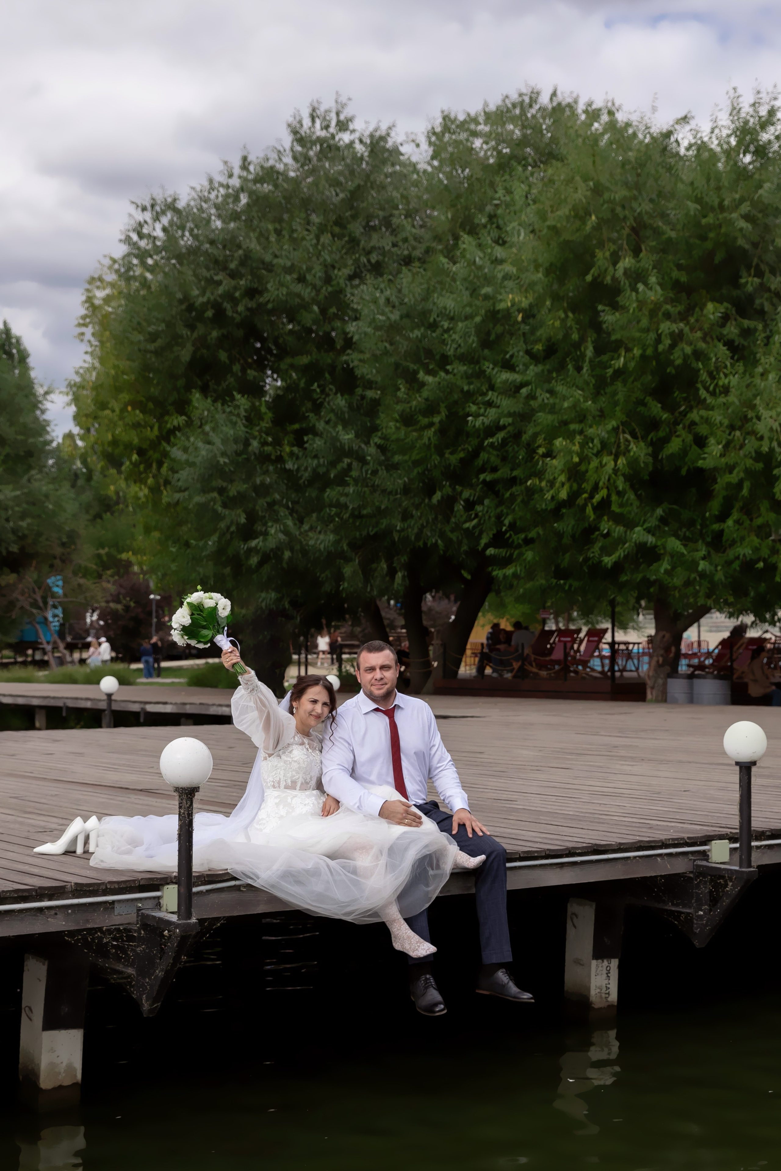 Кристина & Иван часовая прогулка в парке Дельфин. Свадебный семейный фотограф Костырина Светлана