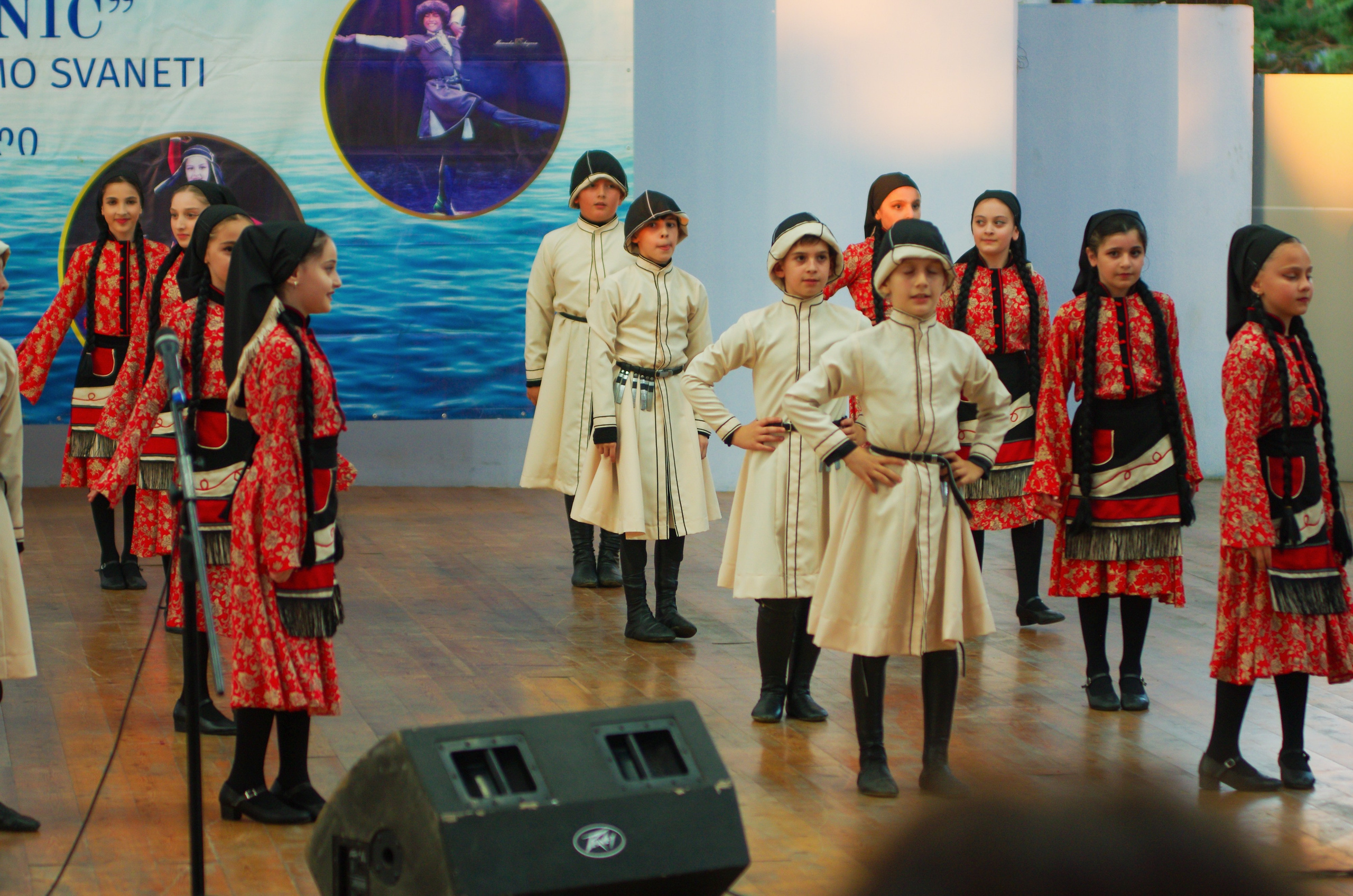 Кабулети Танцы. Портретный фотограф Денис Милютин