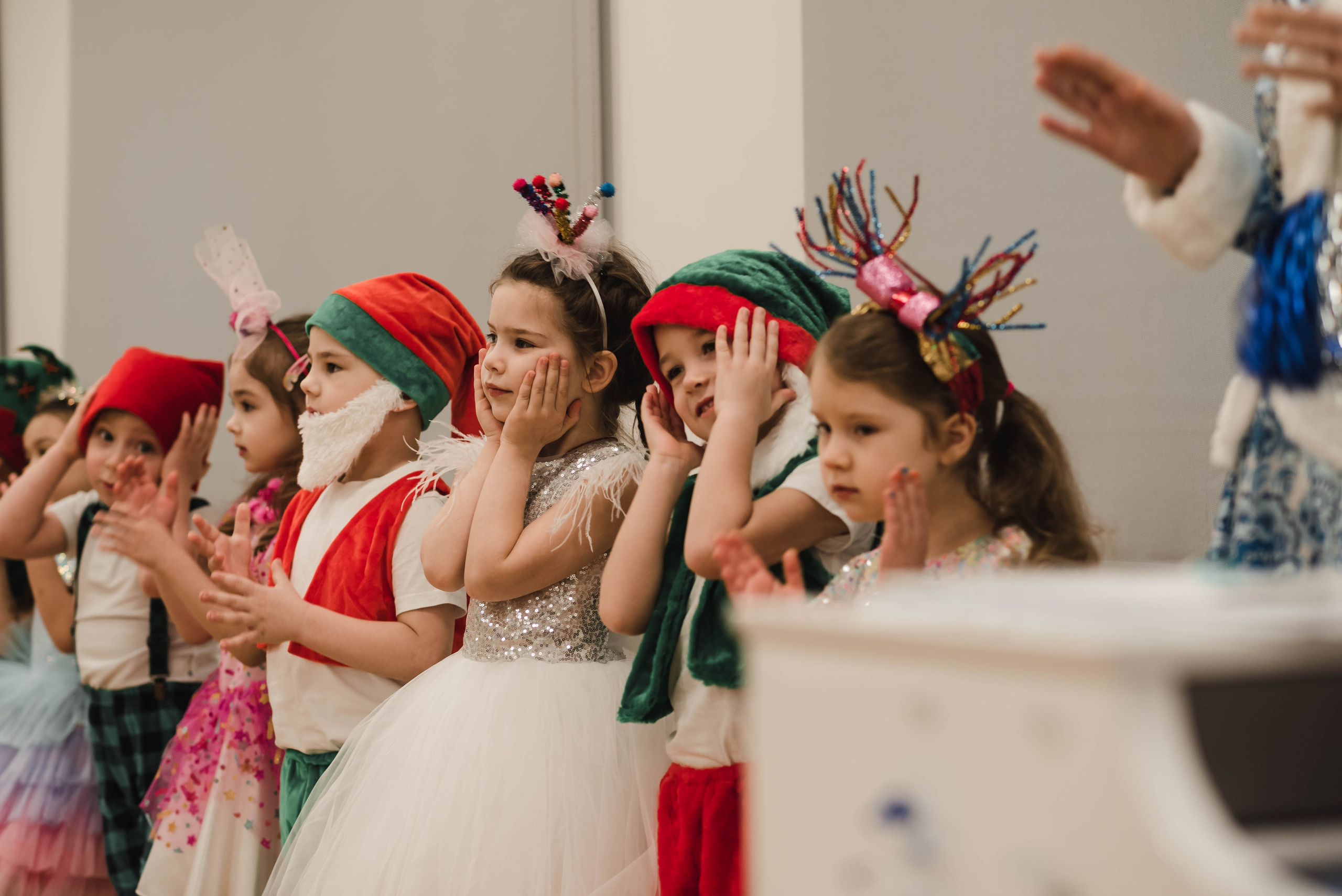 Детский садик Новый год. Фотограф в Москве новорожденные свадьбы семьи Дарья Ларионова