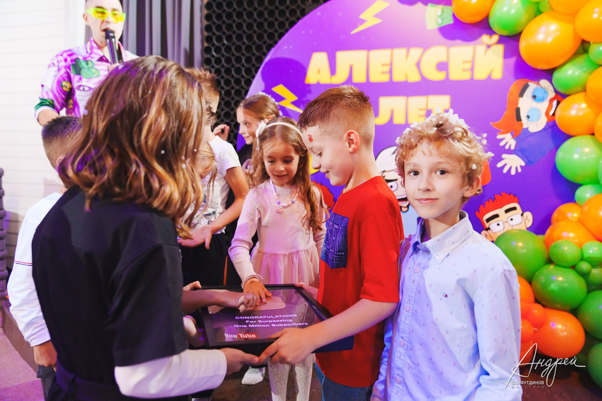 День Рождения Лёши. Лофт «Стрелка». Свадебный и семейный фотограф в Ростове-на-Дону. Андрей Сайфутдинов