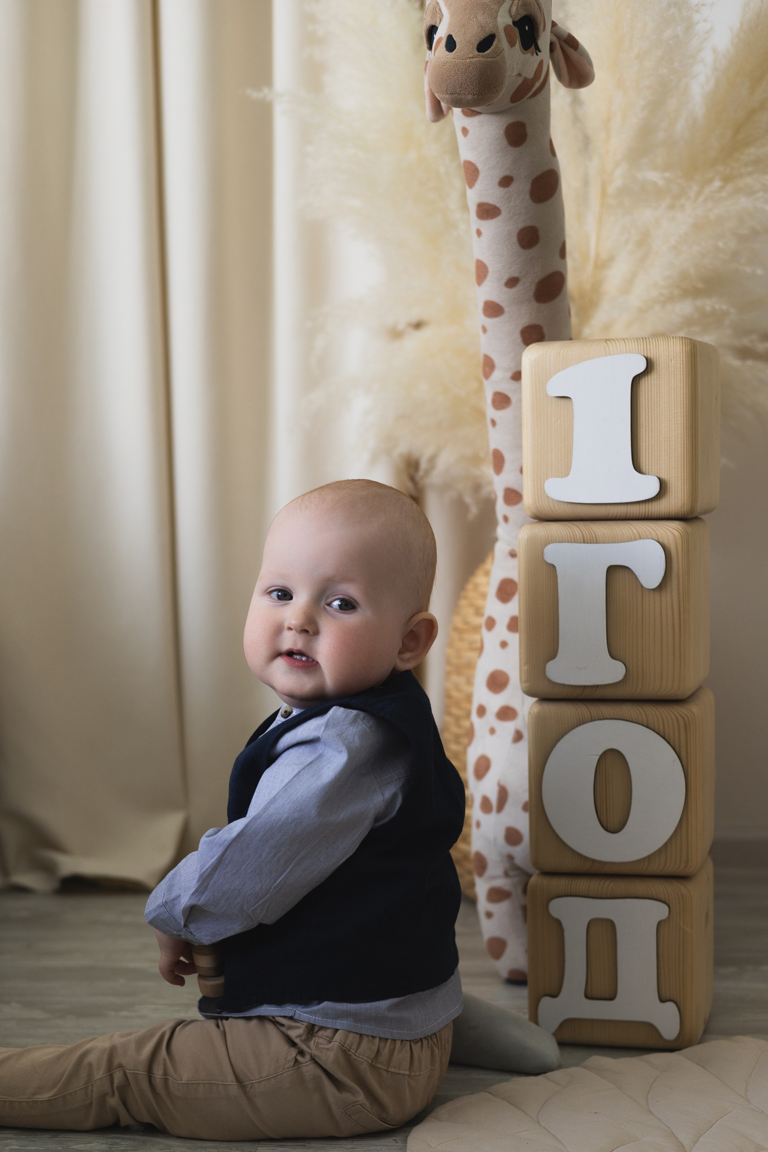 Съемки в студии. Семейный фотограф в Екатеринбурге Макарова Алёна