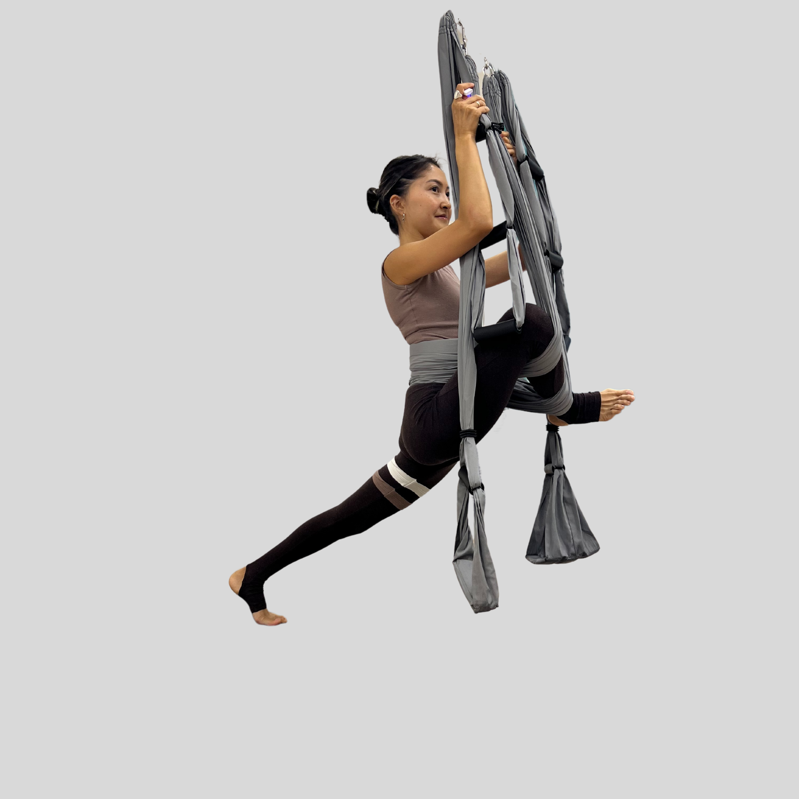 Н голубь (1). Преподаю и провожу обучение по флай йоге