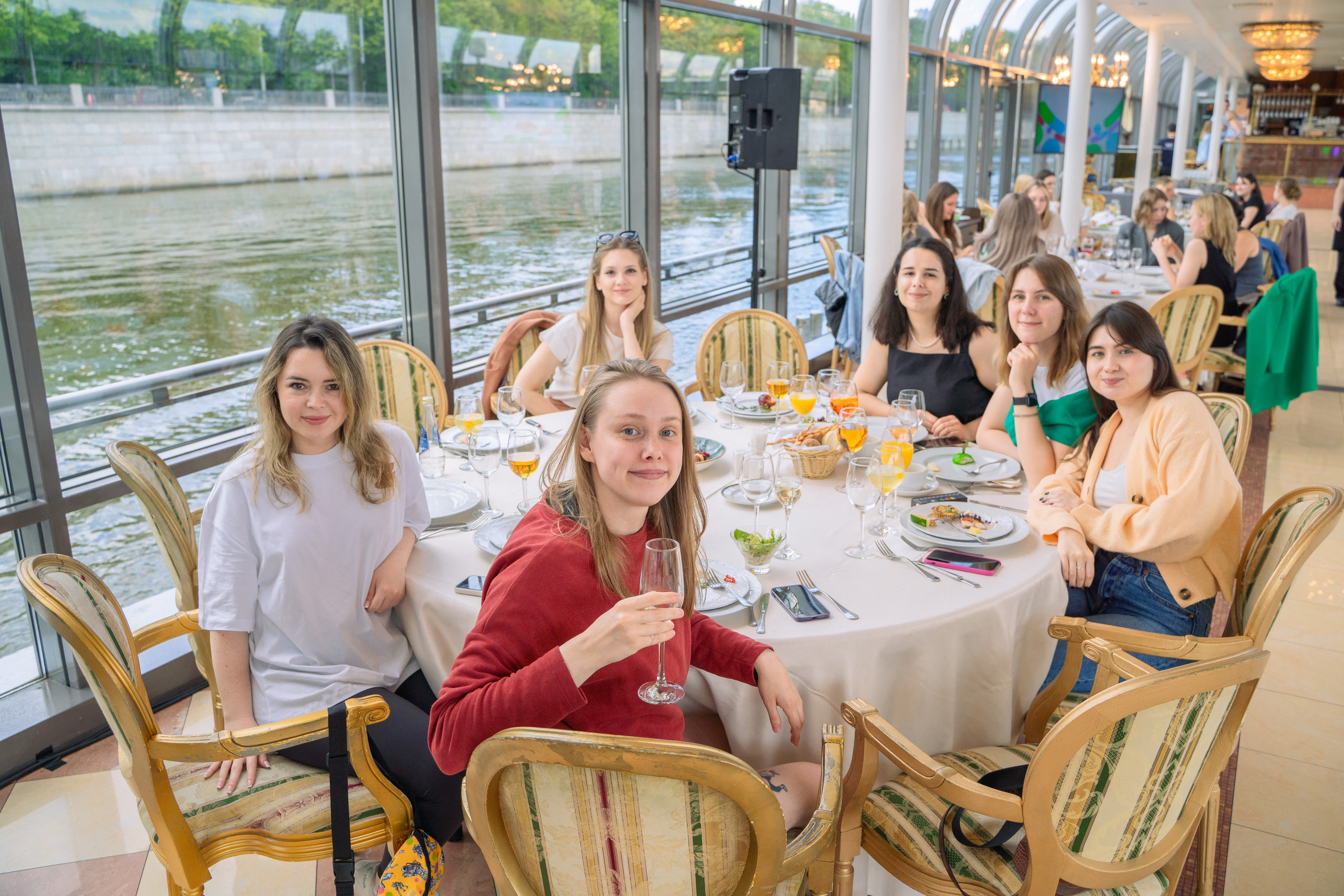 Квиз для Авито. Главная