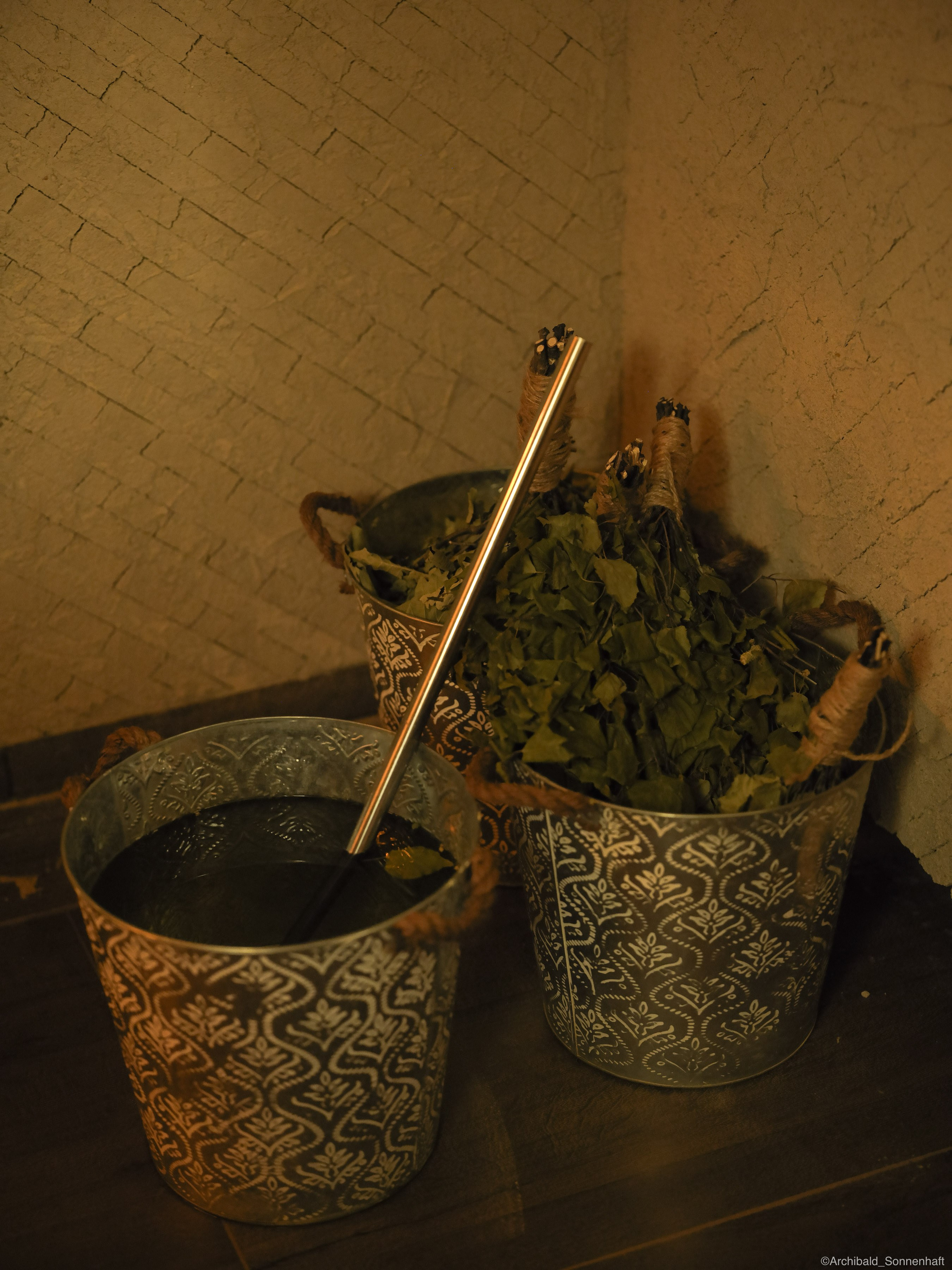 Banya1 in GZ. Photographer in Guangzhou, China. Archibald Sonnenhaft