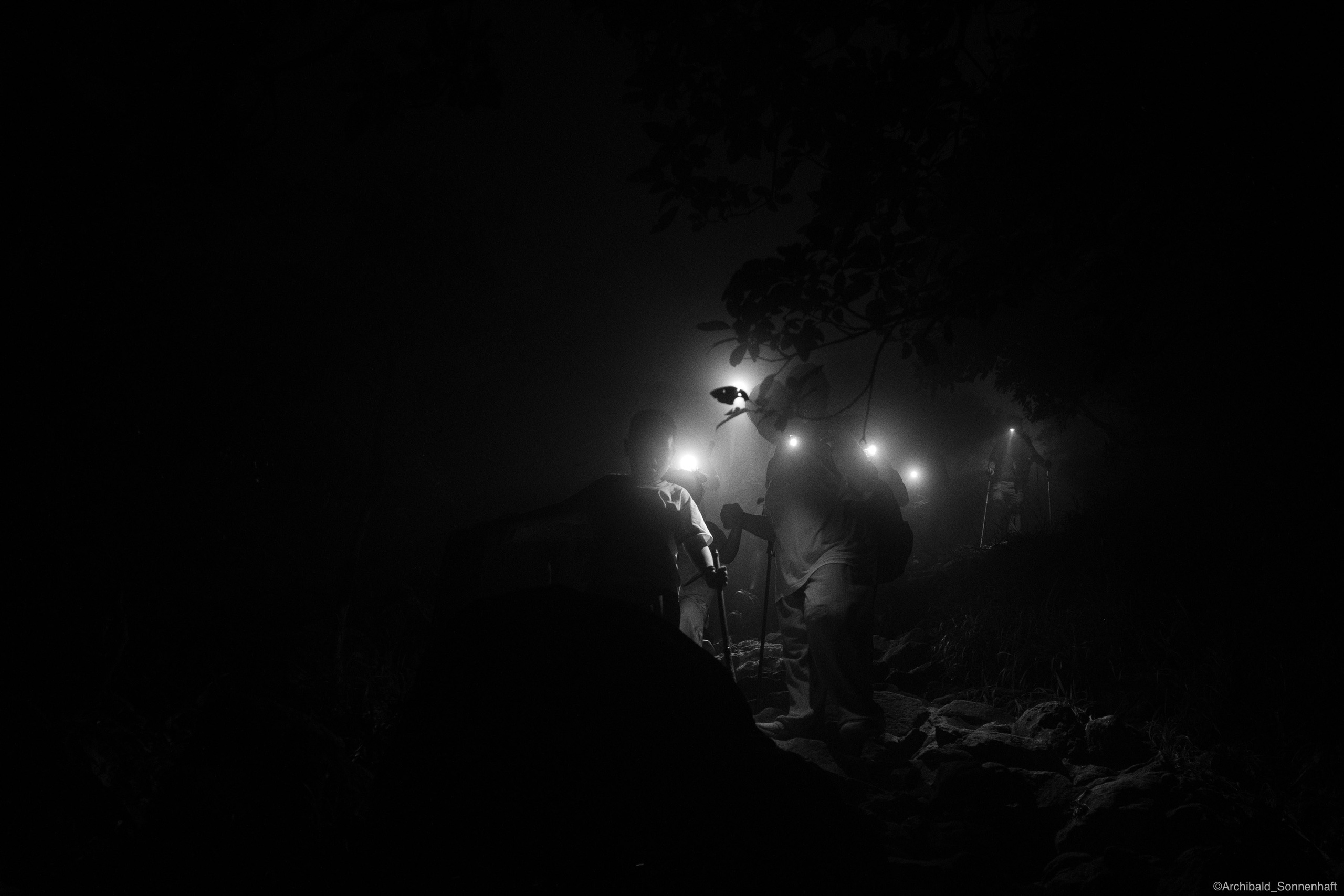 Shenzhen hike. Photographer in Guangzhou, China. Archibald Sonnenhaft