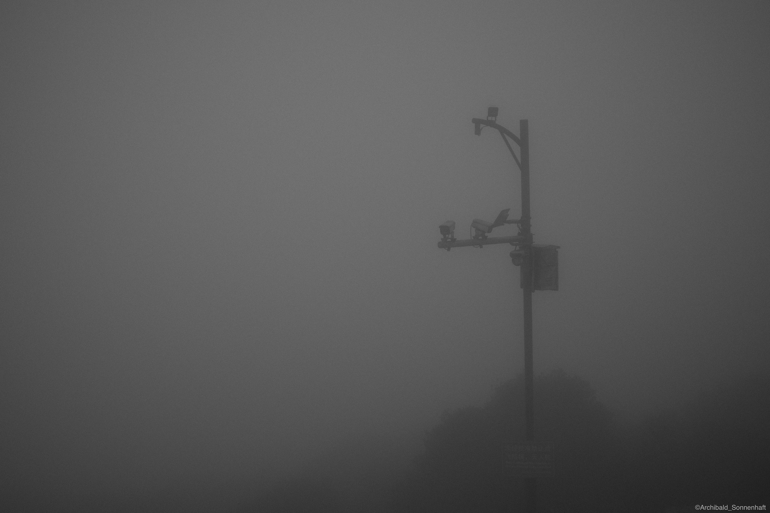 Shenzhen hike. Photographer in Guangzhou, China. Archibald Sonnenhaft