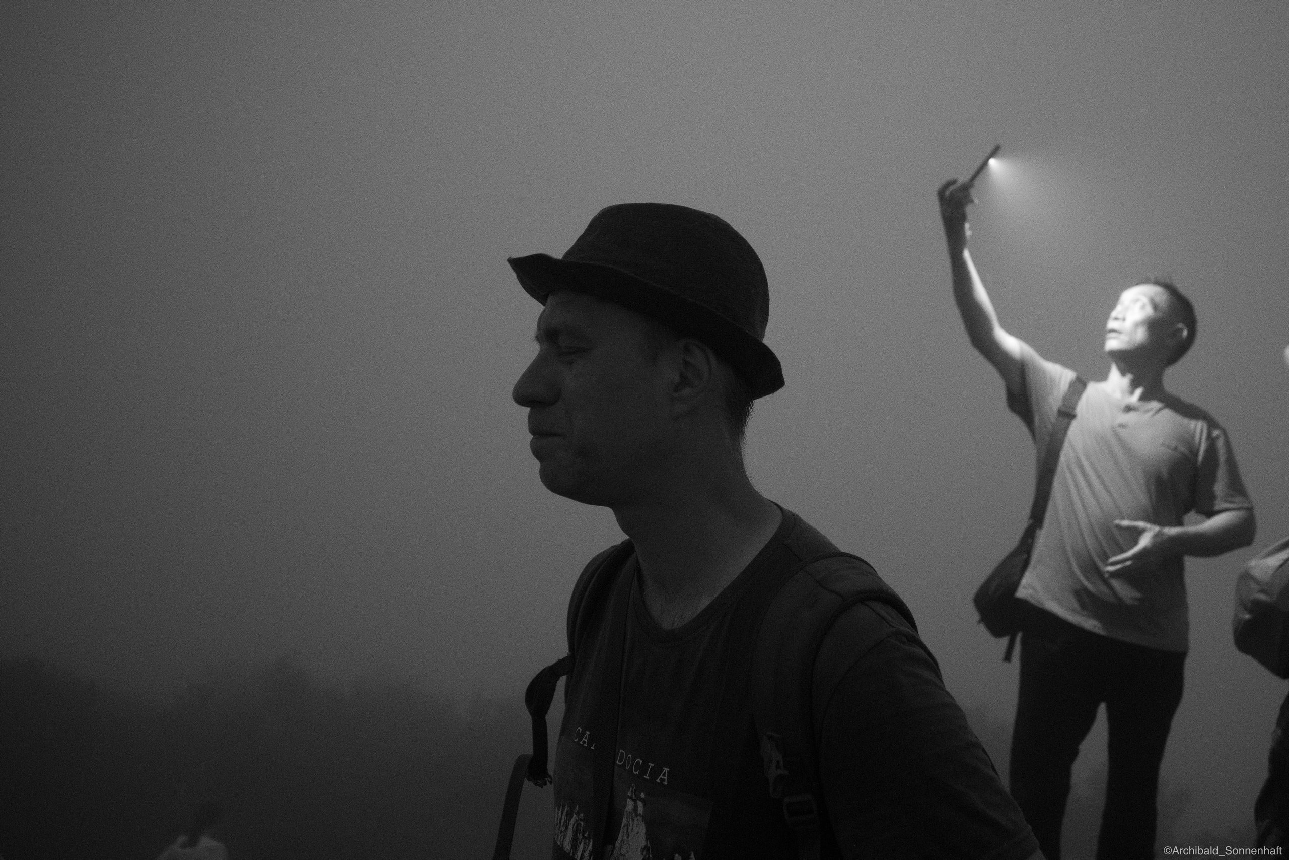 Shenzhen hike. Photographer in Guangzhou, China. Archibald Sonnenhaft