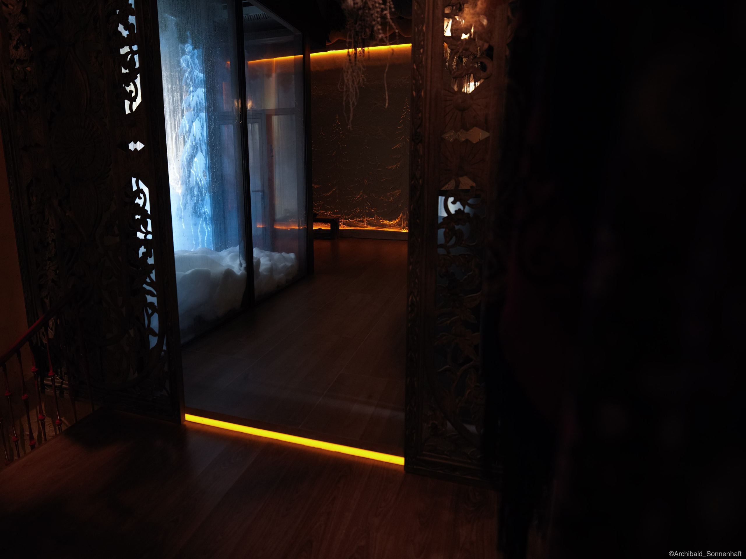 Banya1 in GZ. Photographer in Guangzhou, China. Archibald Sonnenhaft