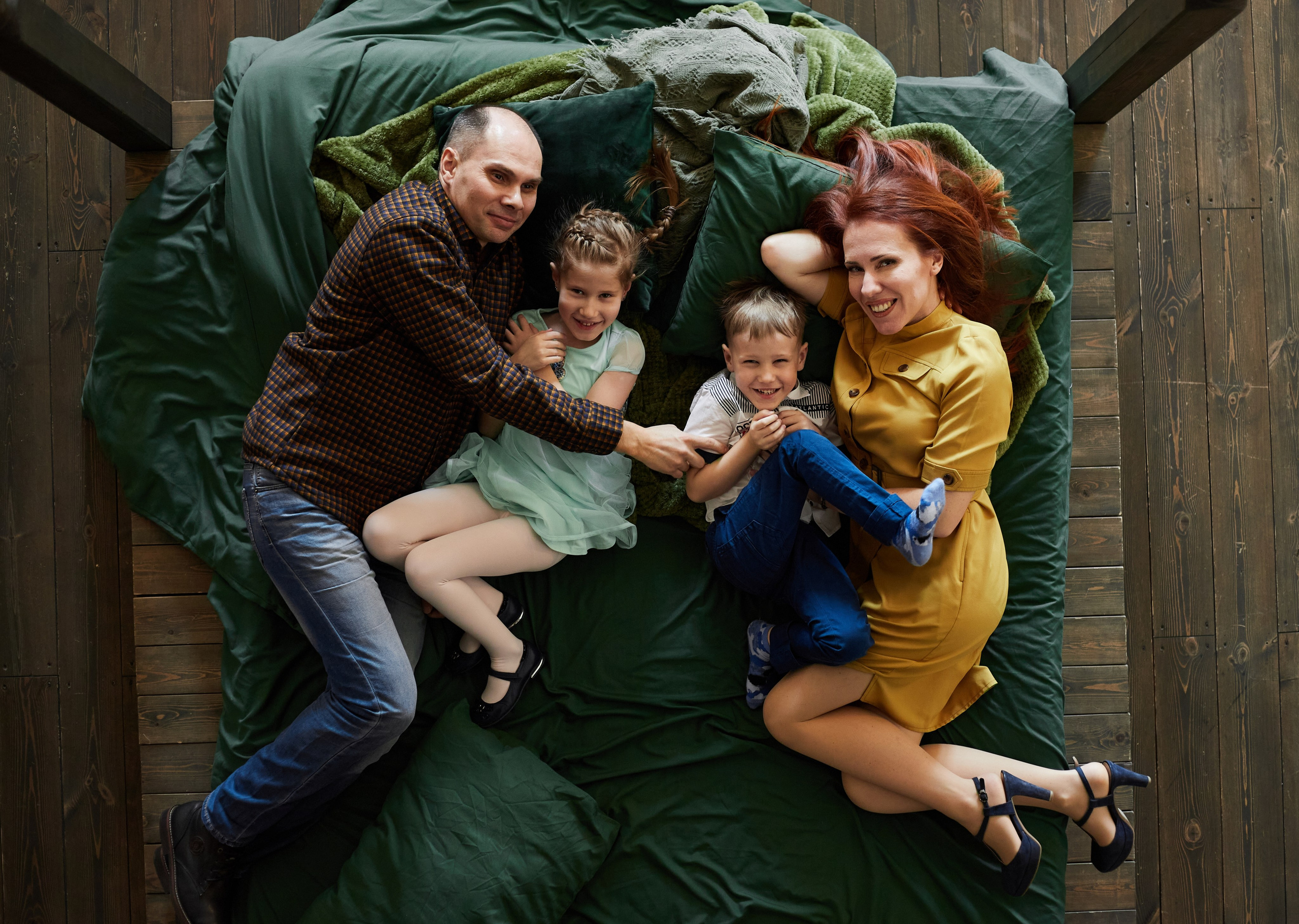 Семейный фотоальбом Владивосток. Выпускные альбомы во Владивостоке