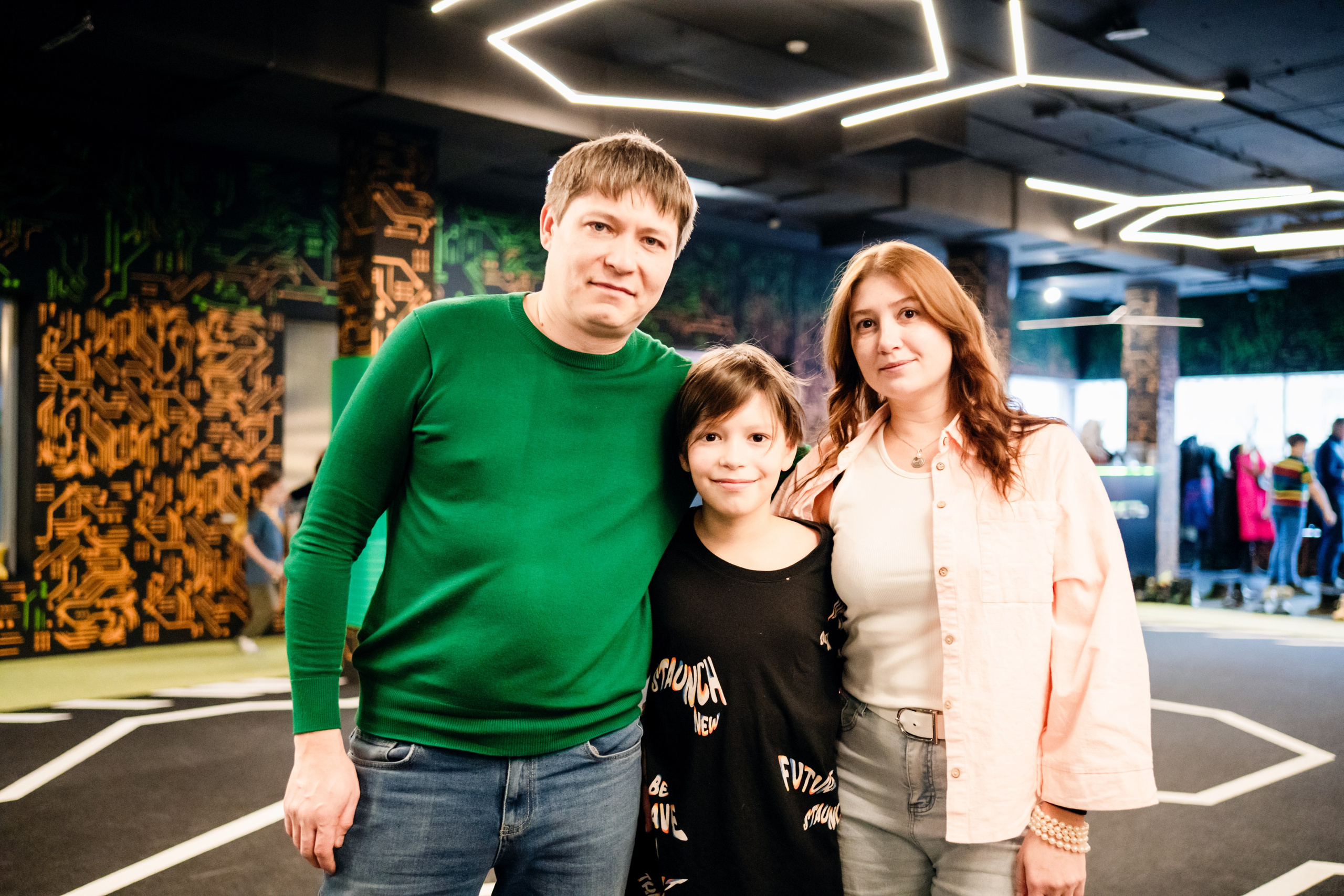 VR (November-December 2024). Felixtones