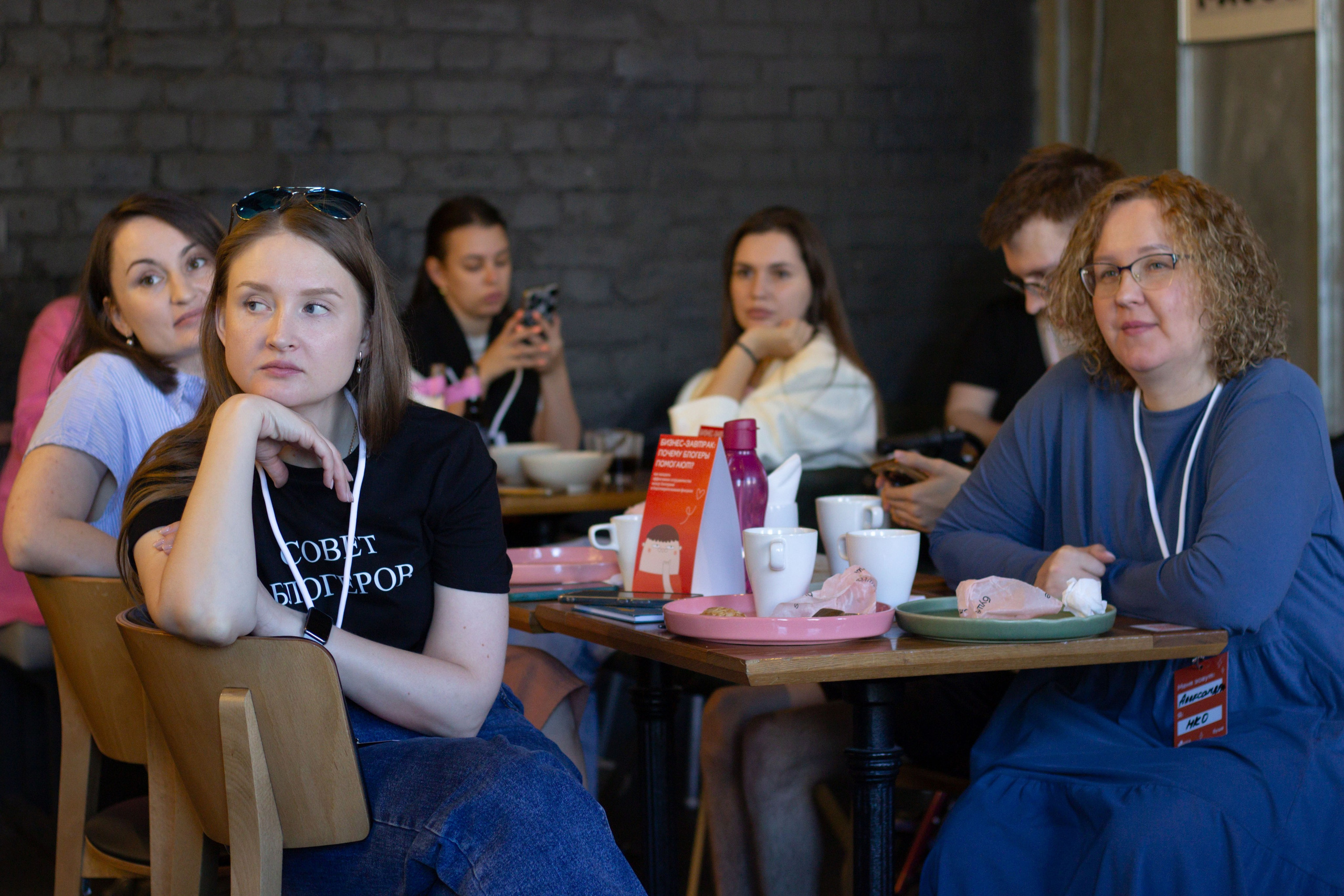 Встреча с блогерами Адвита. Юля Мурашова портретный и документальный фотограф
