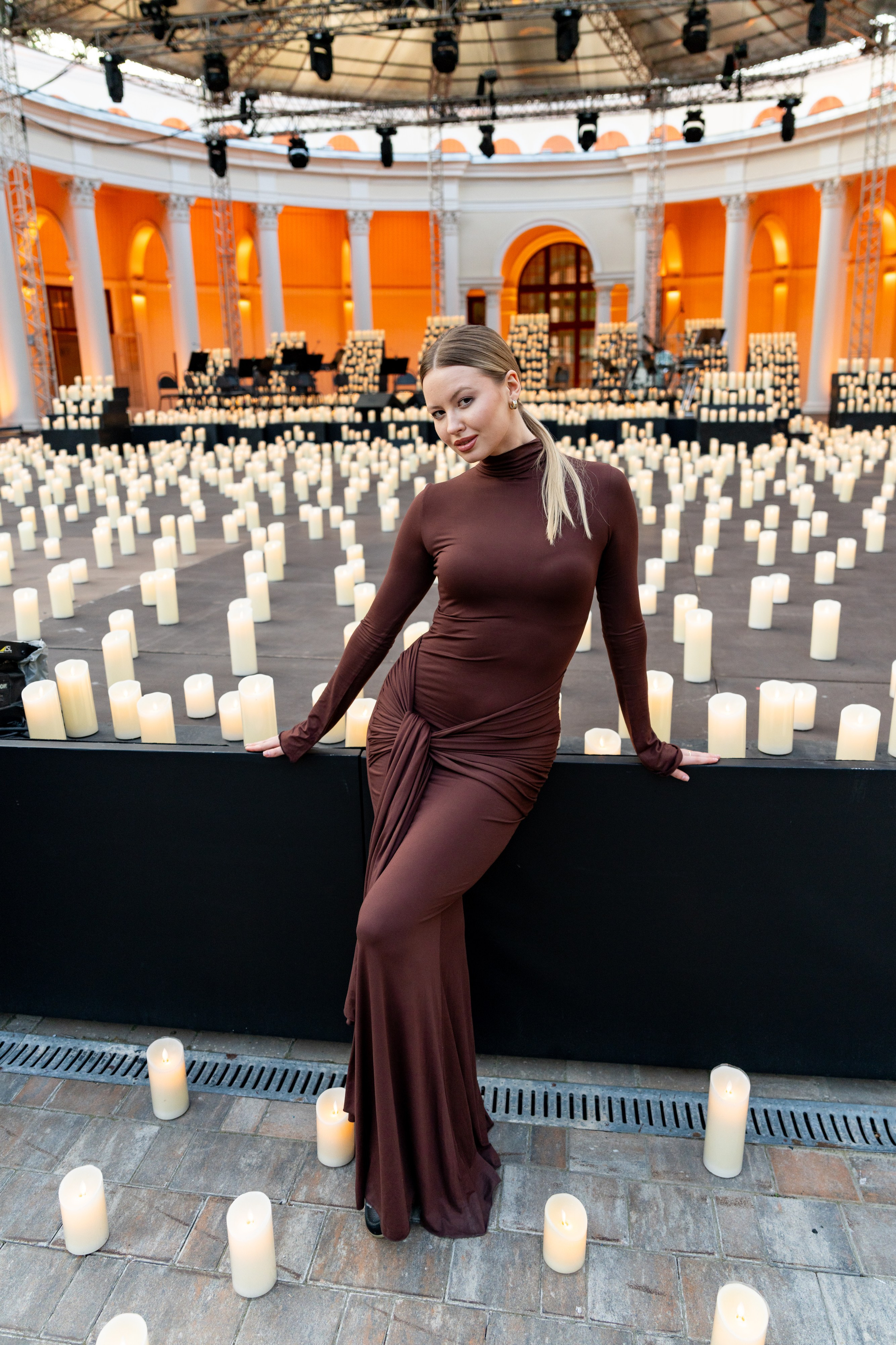 Симфонический оркестр Lumisfera при свечах. Фотограф Никита Комаров