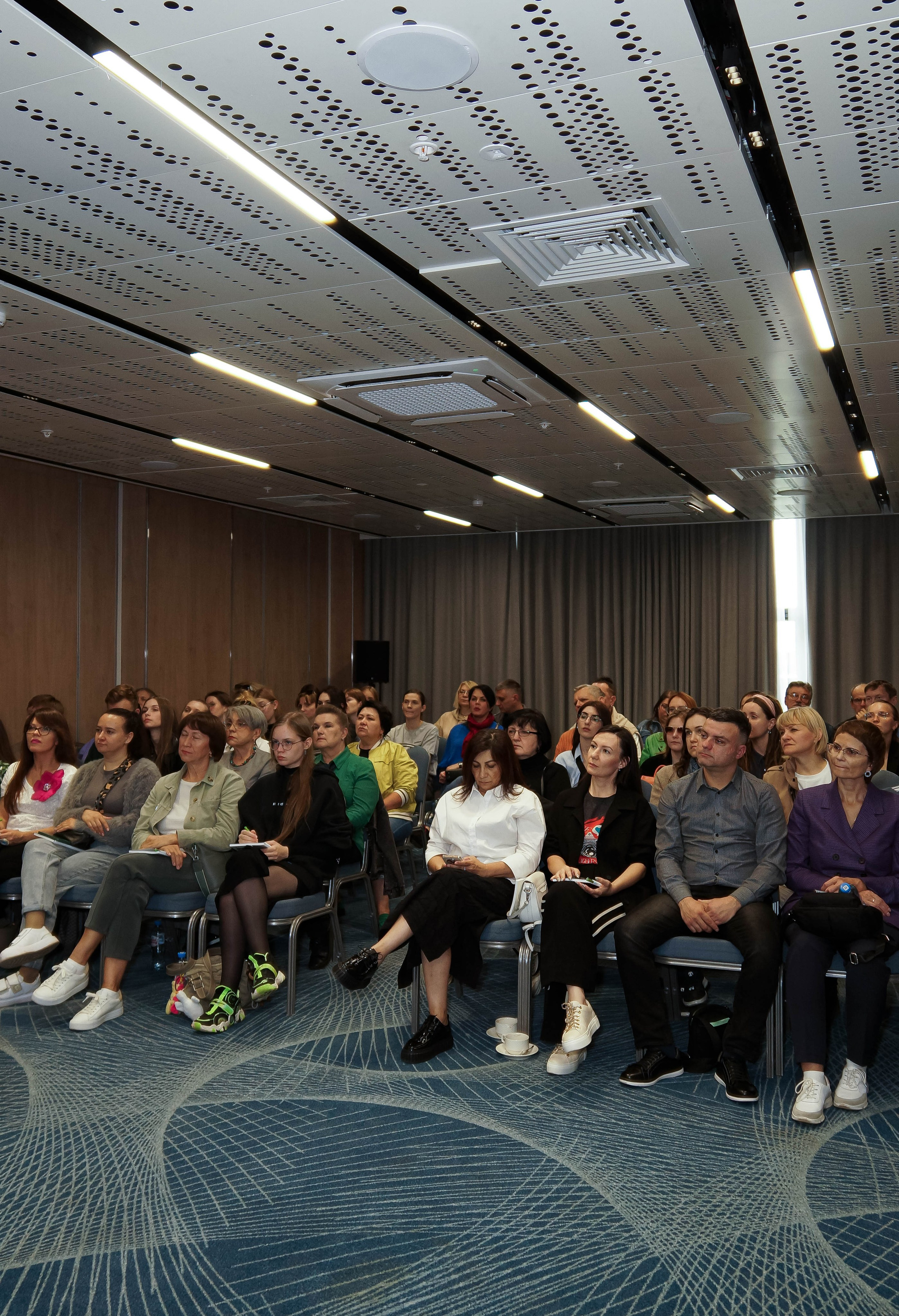Осенние дни архитектуры. Женский фотограф Омск, Екатерина Петрова