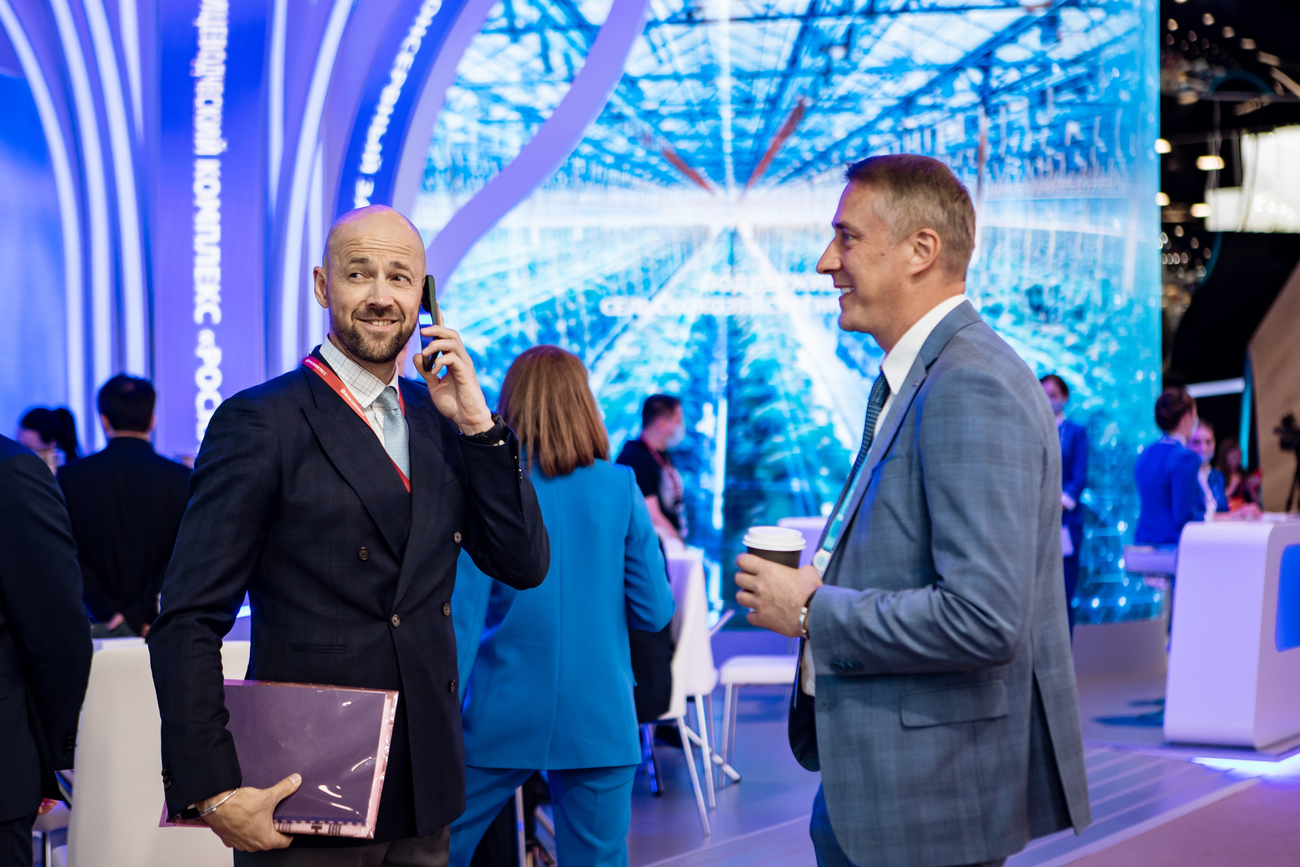 Фотограф на ПМЭФ