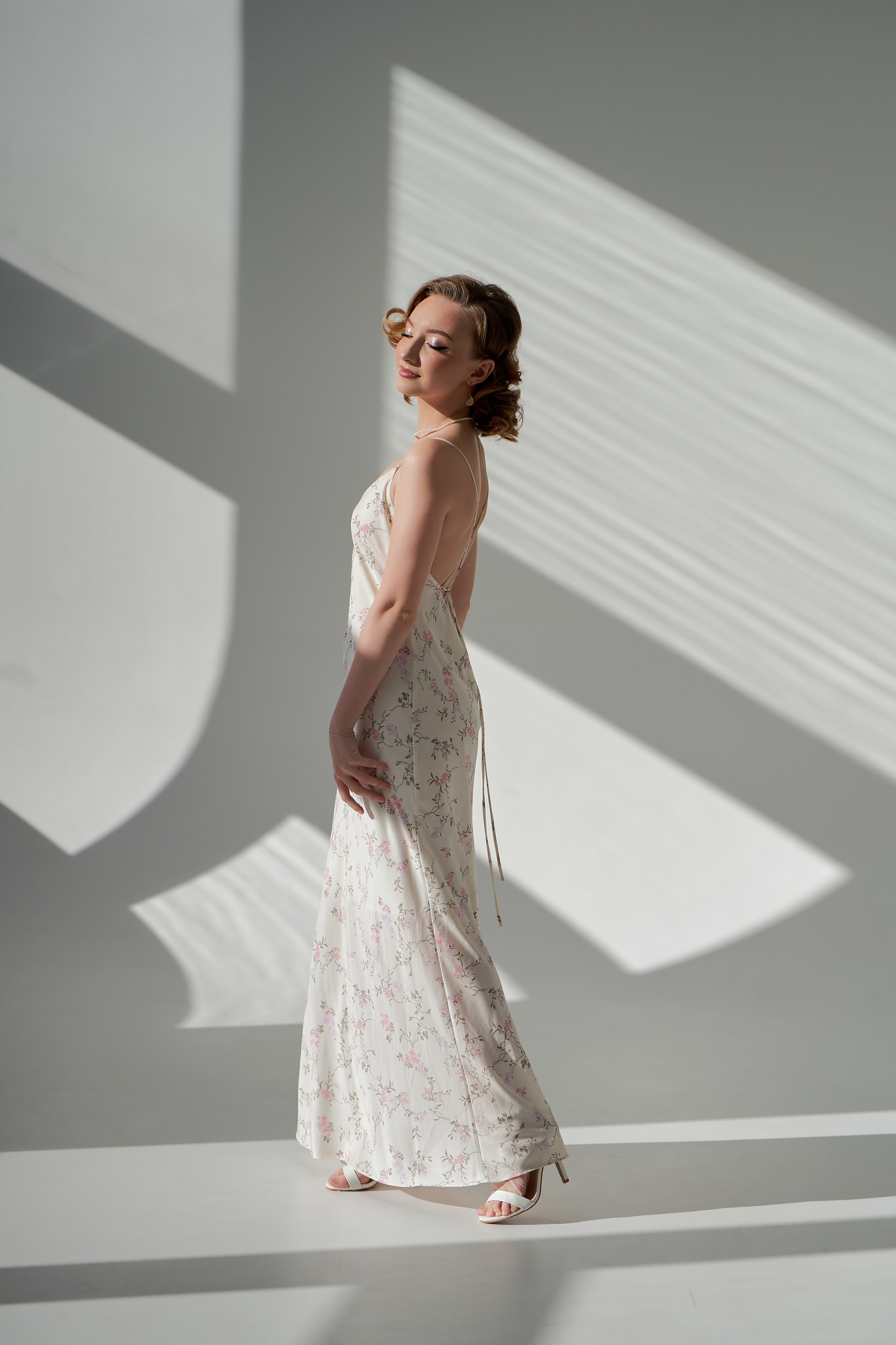 Портретная съёмка в студии на циклораме. Мартазова Екатерина фотограф. Екатеринбург