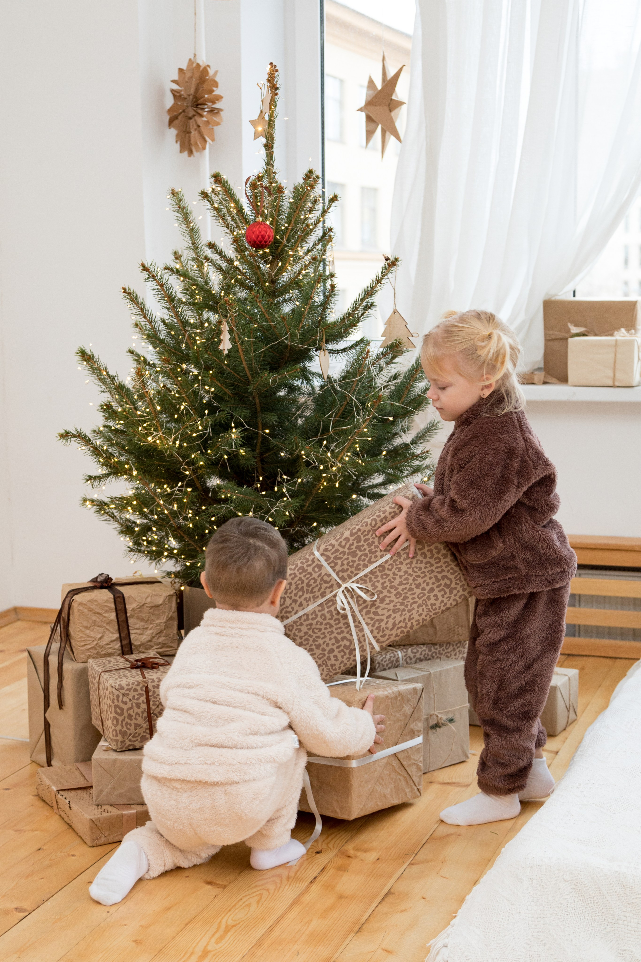 Фотосессия детской одежды для маркетплейсов Wildberries, Ozon. Детский и контент фотограф Надя Волкова Санкт-Петербург