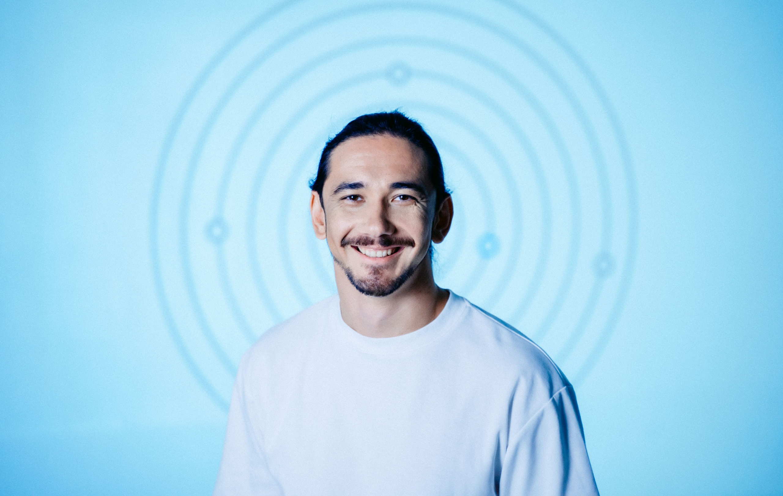 Взмах / агентство мультимедийного контента. Саша Копылов, фотограф в Казани