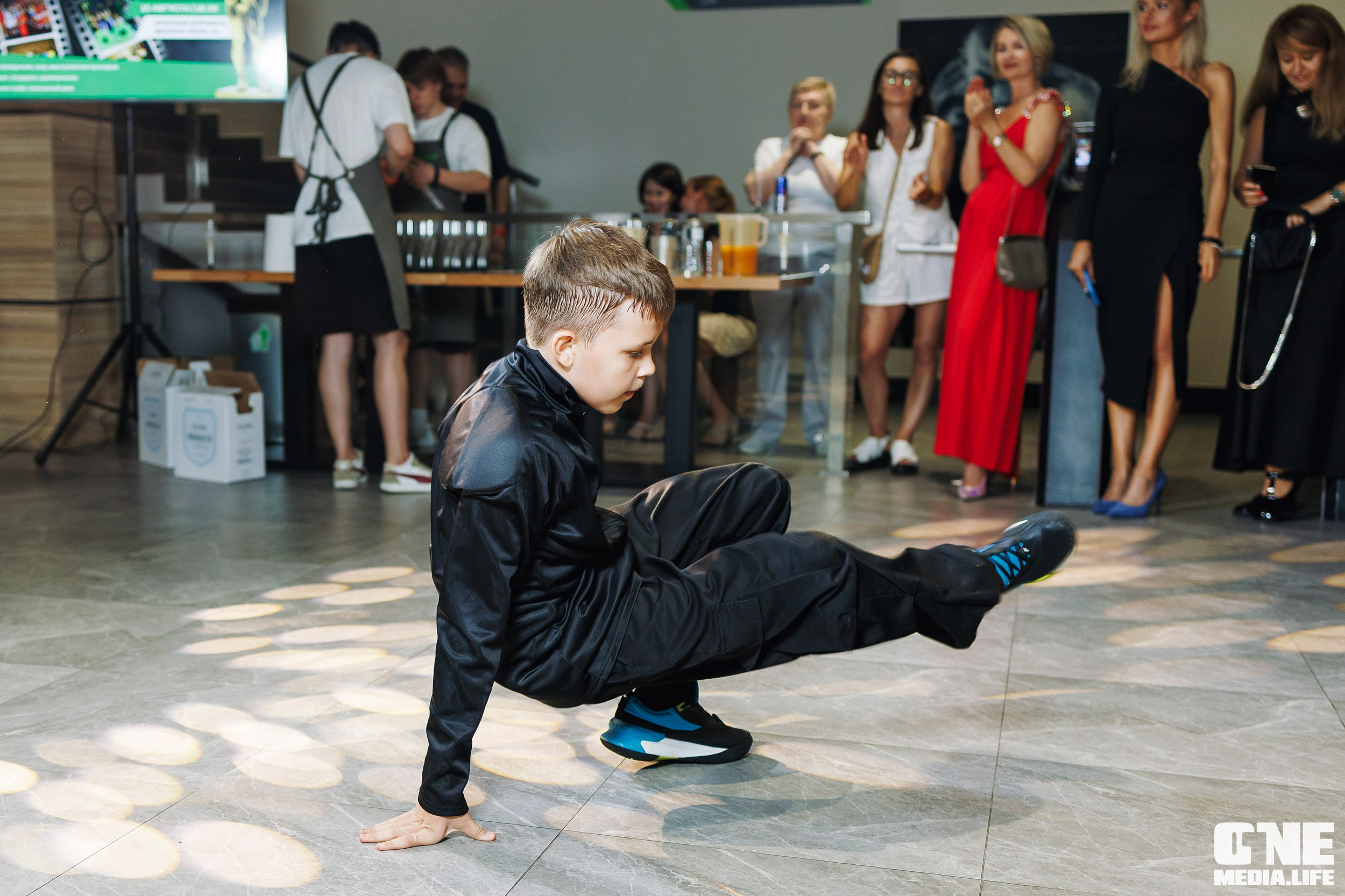 Фоторепортаж с 5-летия фитнес-клуба X-Fit. One Media Life: фоторепортажи, фотоотчеты с мероприятий и заведений