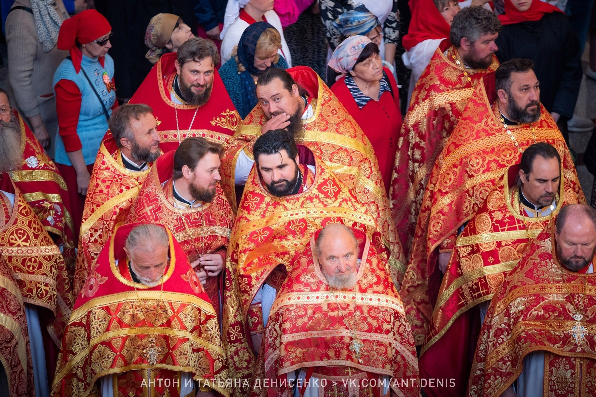 Антон и Татьяна Денисенко — В храме