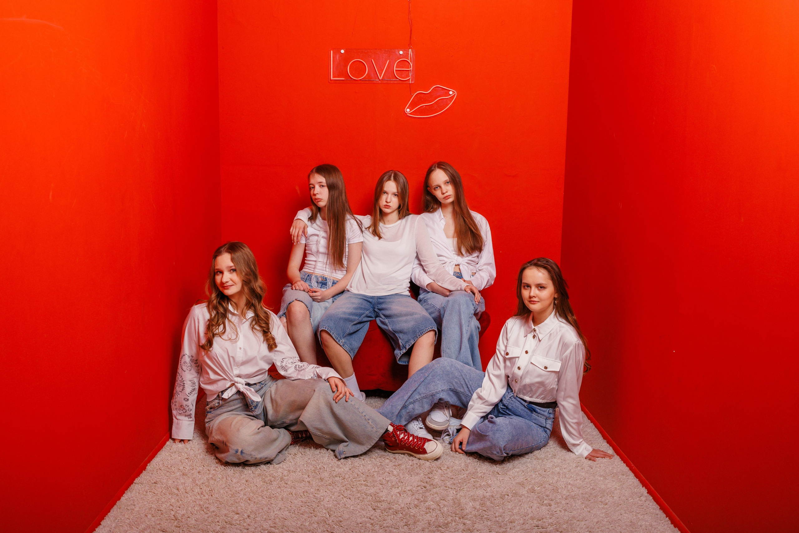 Как выбрать одежду на фотосессию для выпускного альбома. СИГМА | Студия выпускных альбомов Красноярск